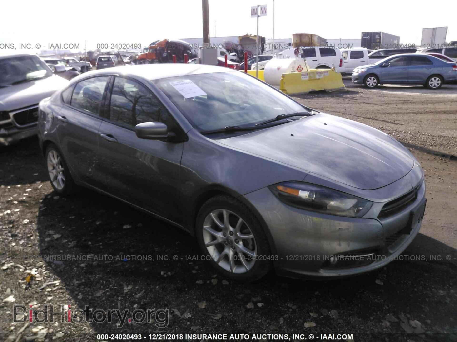 Photo 1C3CDFBA4DD324744 - DODGE DART 2013