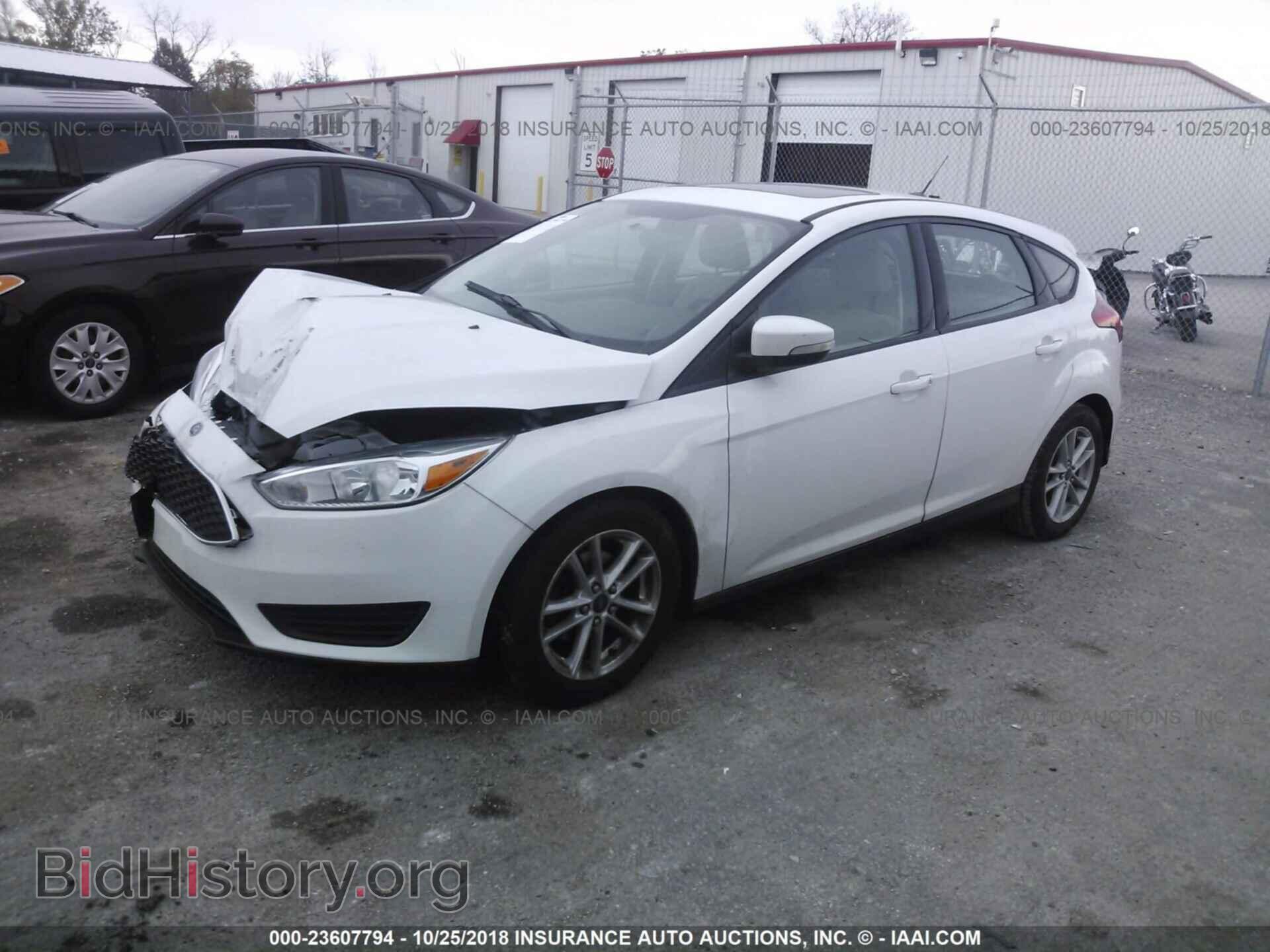 2016 FORD FOCUS - VIN: 1FADP3K22GL244129 - Фото 2