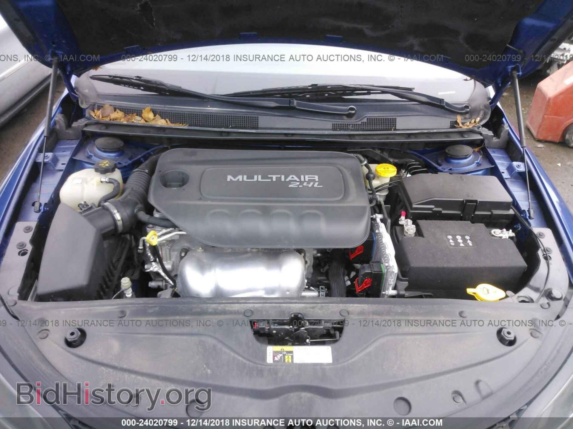 2015 CHRYSLER 200 - VIN: 1C3CCCBB9FN760125 - Photo 10