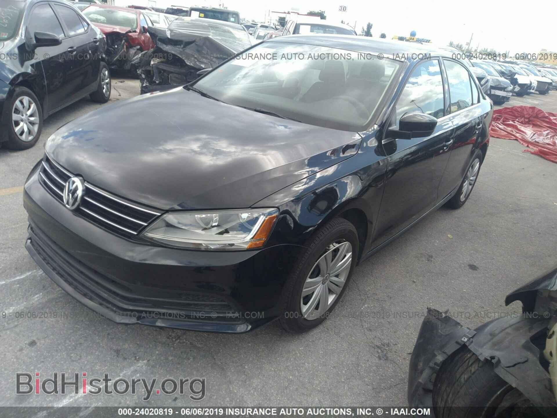 2017 VOLKSWAGEN JETTA - VIN: 3VW2B7AJ7HM377224 - Фото 2