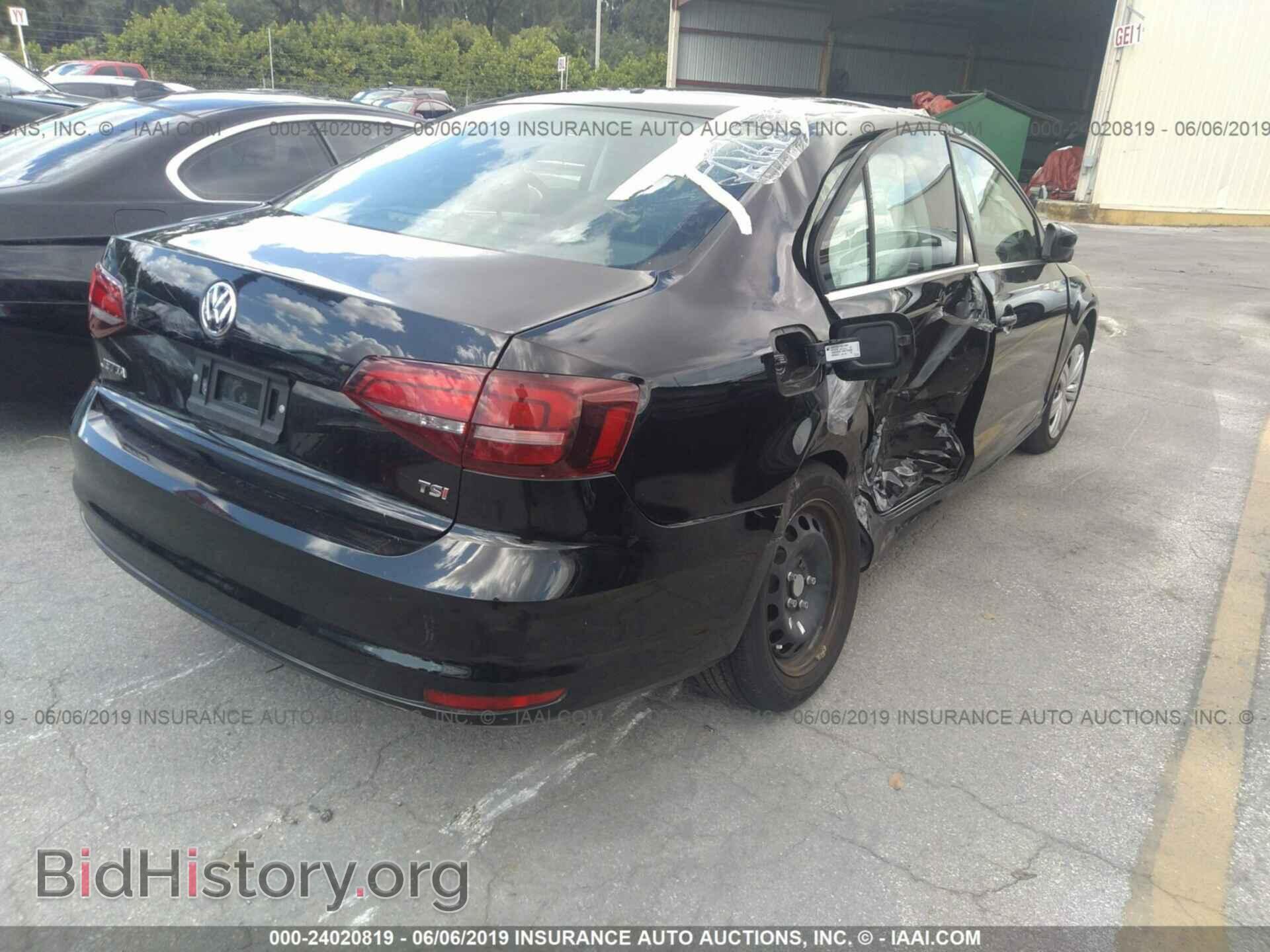 2017 VOLKSWAGEN JETTA - VIN: 3VW2B7AJ7HM377224 - Фото 4