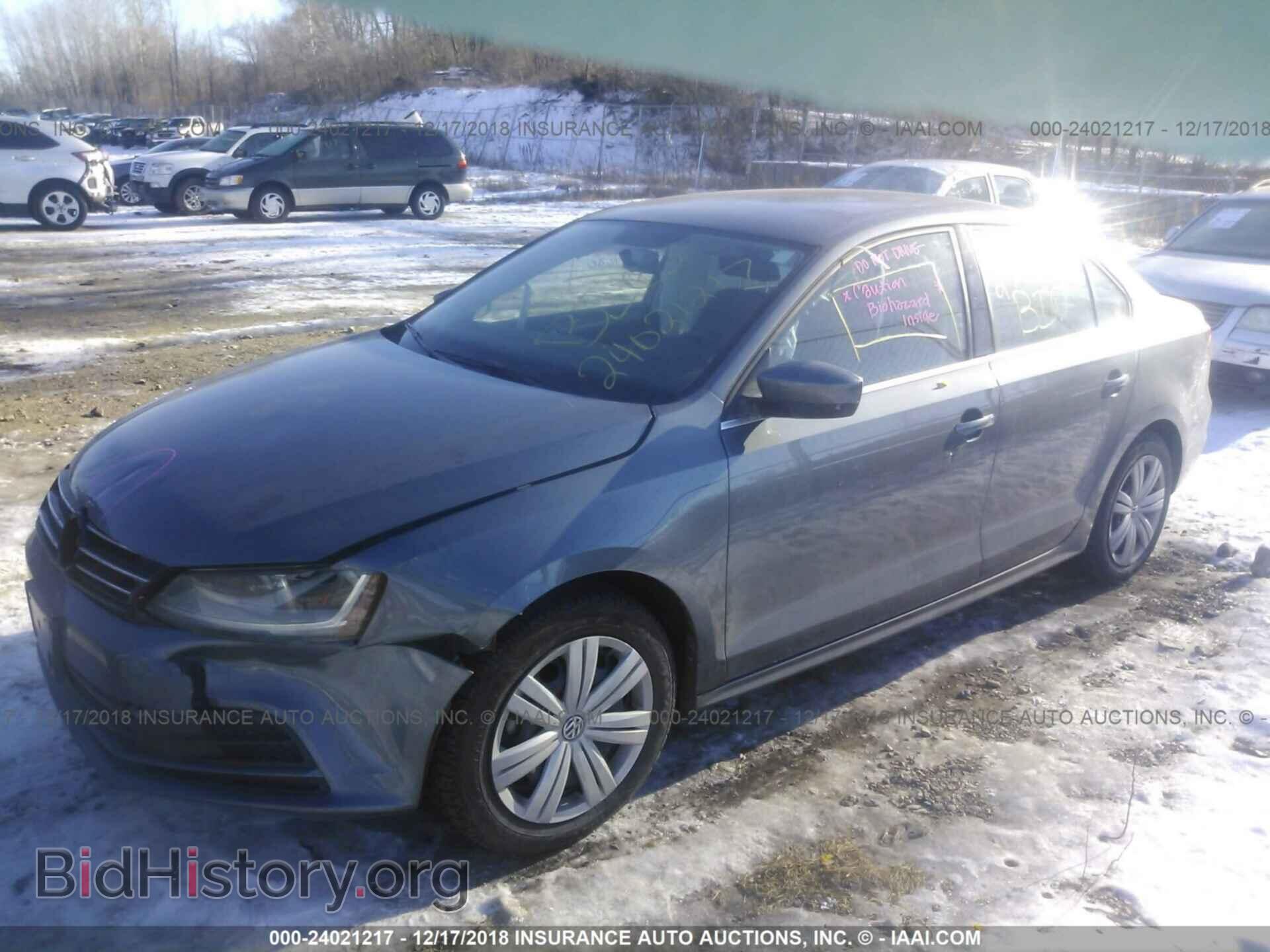 2017 VOLKSWAGEN JETTA - VIN: 3VW167AJ1HM371984 - Фото 2