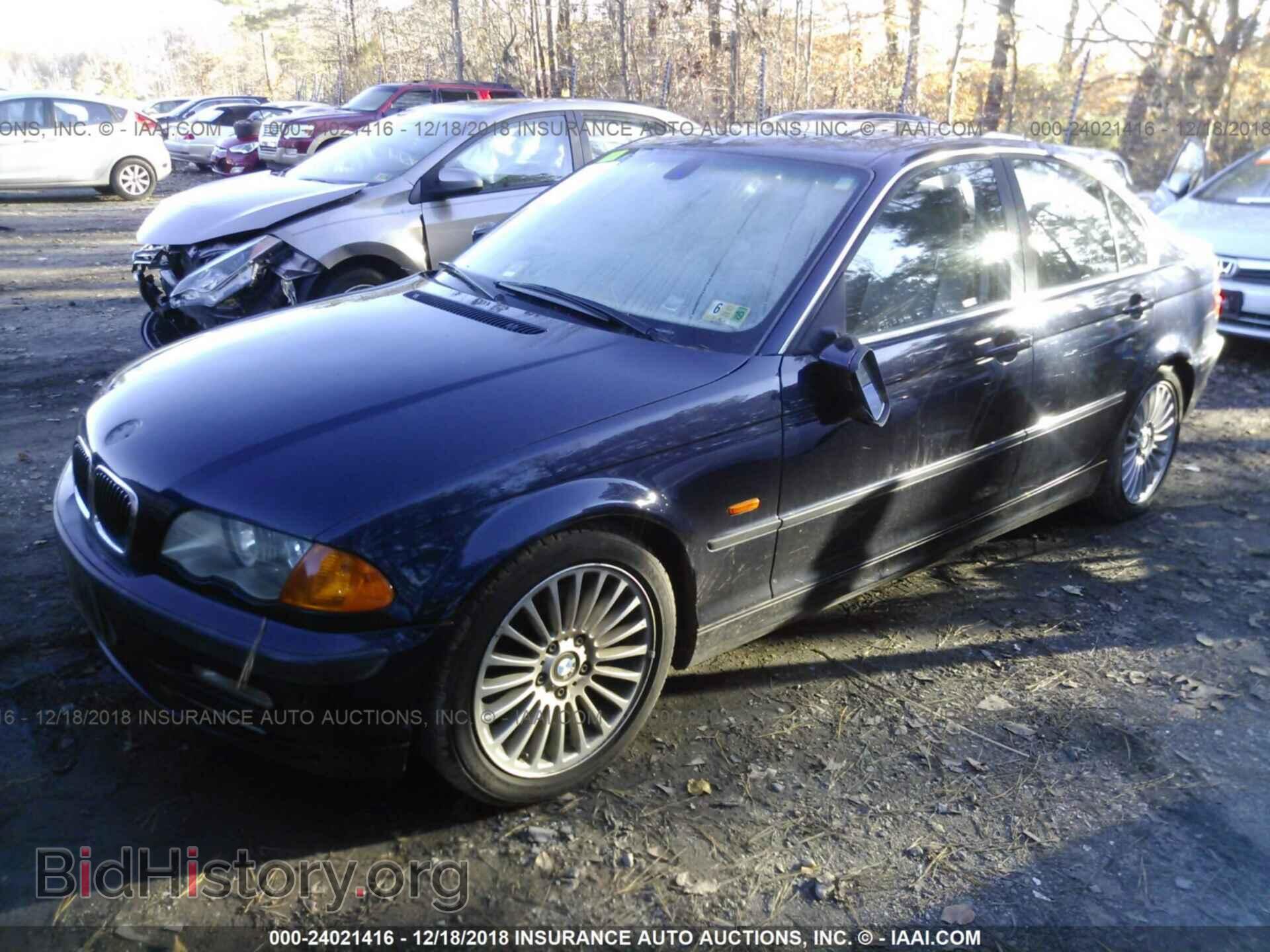 2001 BMW 330 - VIN: WBAAV53401FT02868 - Photo 2