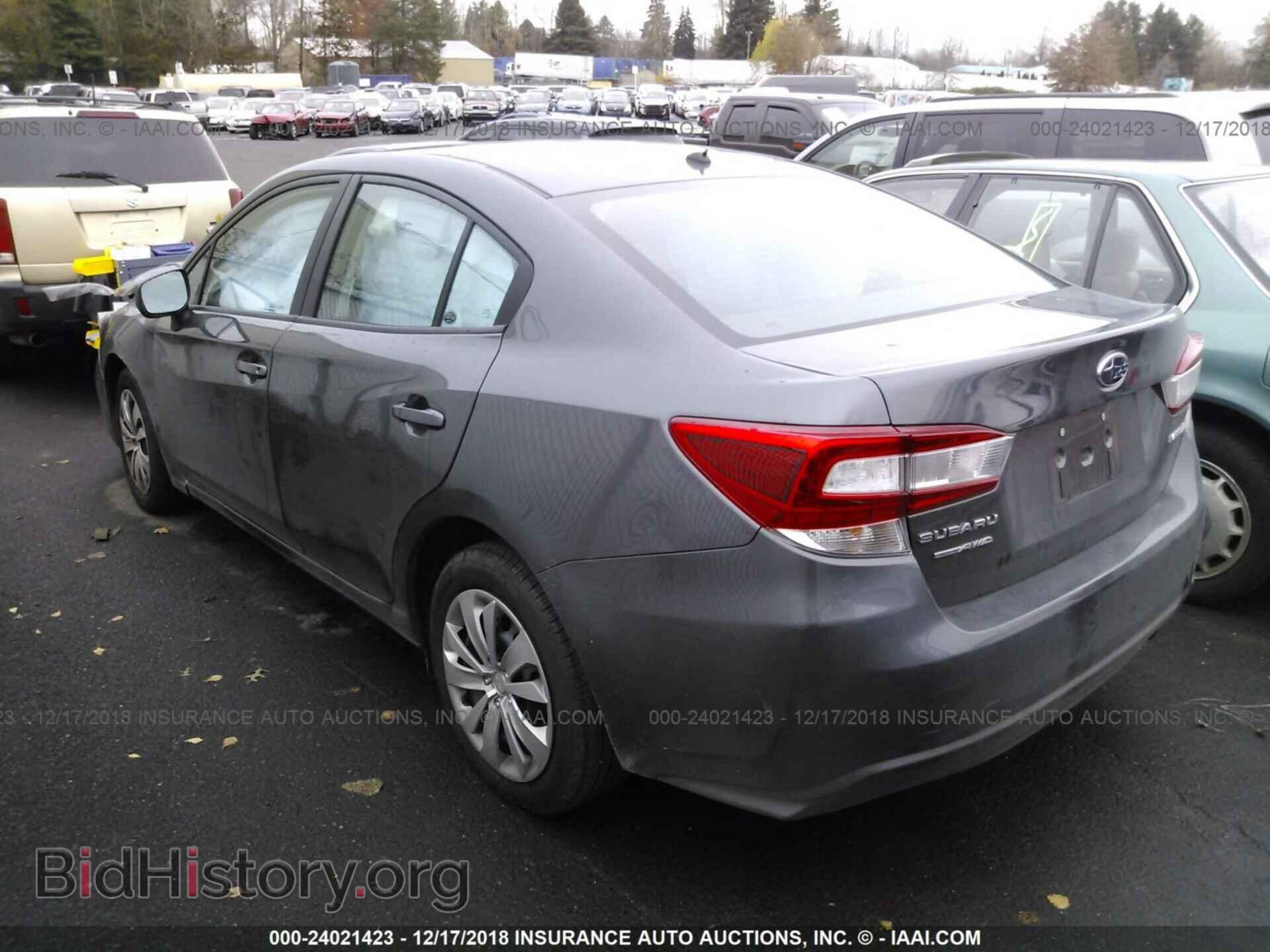 2018 SUBARU IMPREZA - VIN: 4S3GKAA67J3621561 - Фото 3