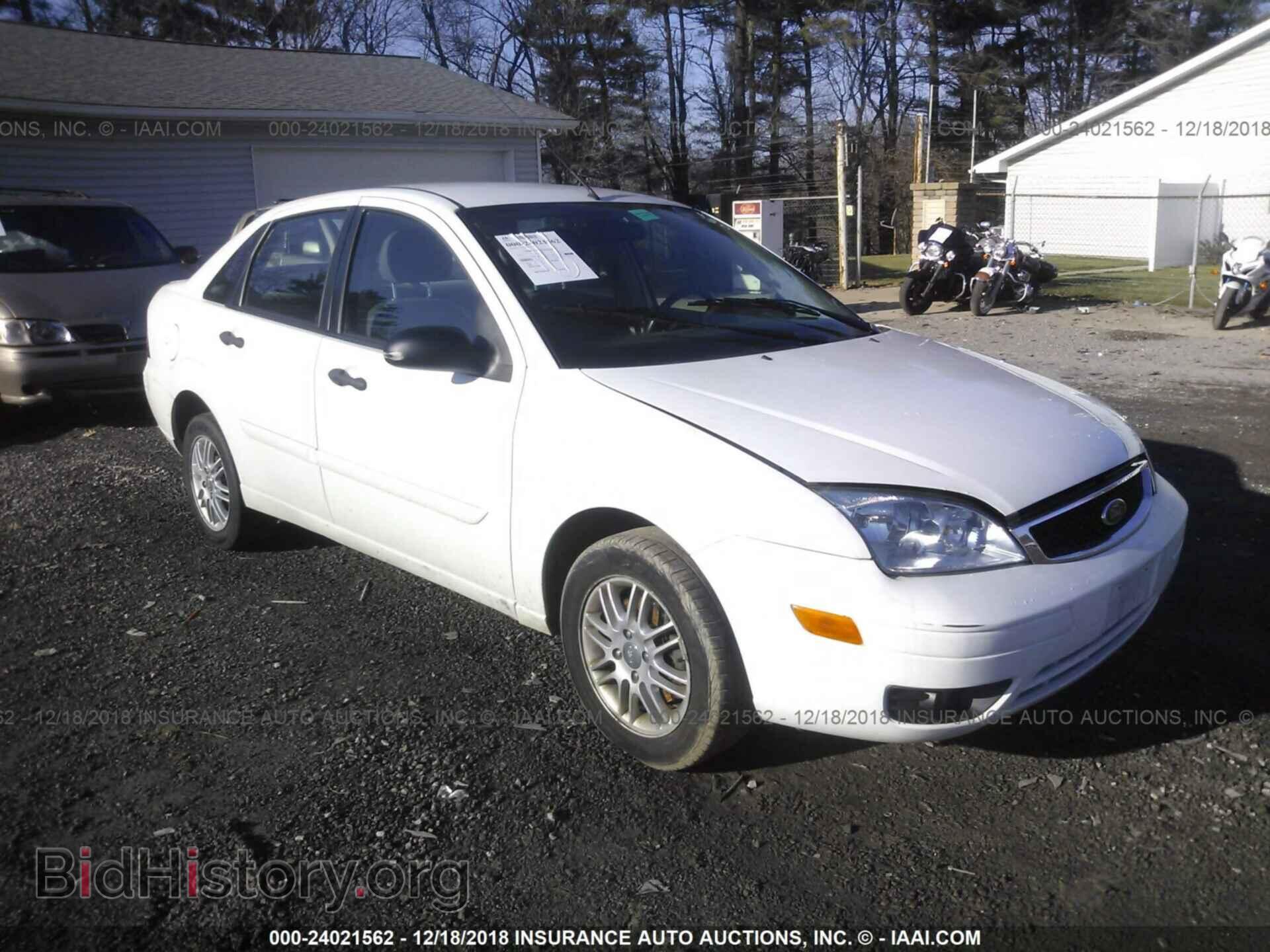 Фотография 1FAFP34N76W226528 - FORD FOCUS 2006