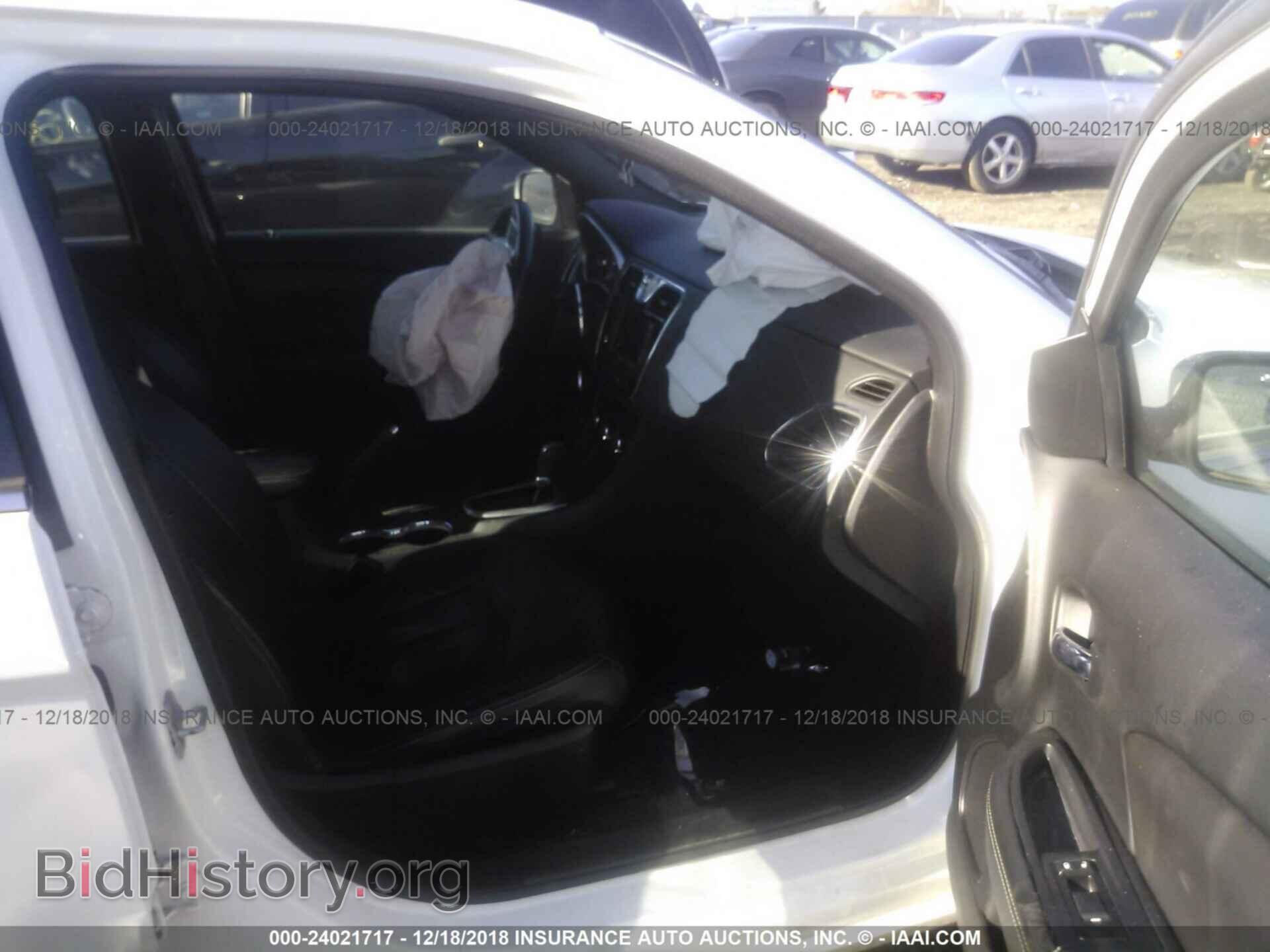2011 CHRYSLER 200 - VIN: 1C3BC2FB0BN548434 - Photo 5