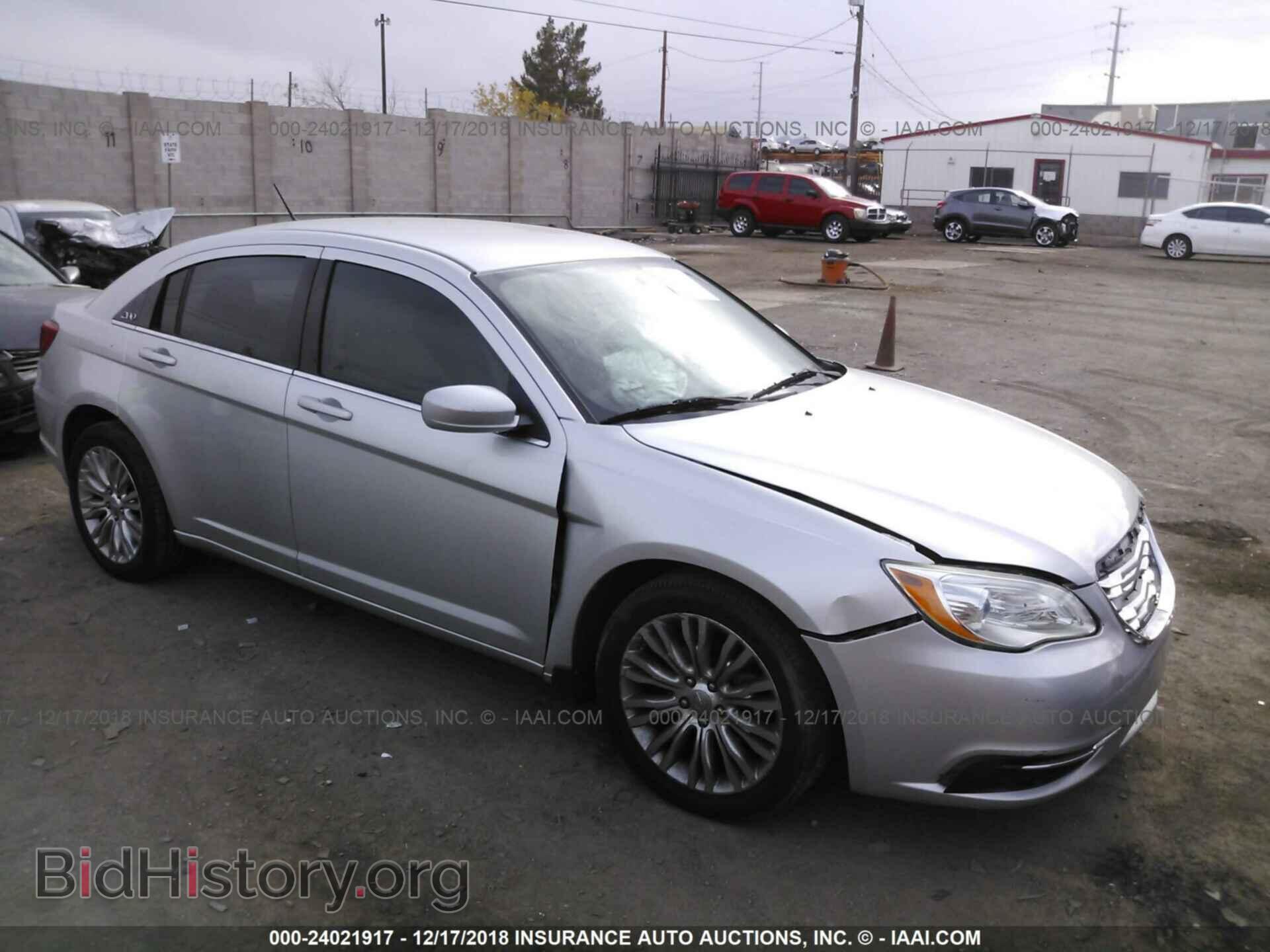 Фотография 1C3CCBAB8CN138509 - CHRYSLER 200 2012