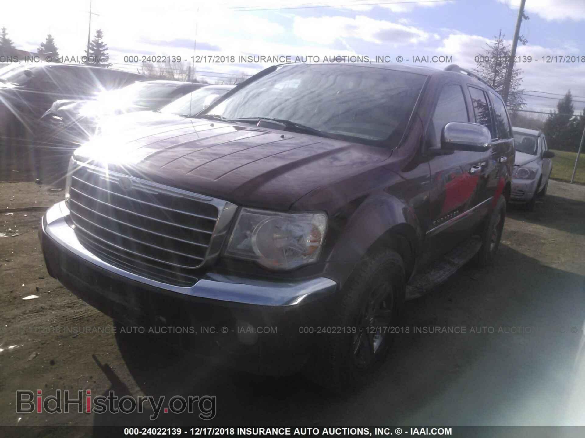 2007 CHRYSLER ASPEN - VIN: 1A8HW58207F521367 - Фото 2