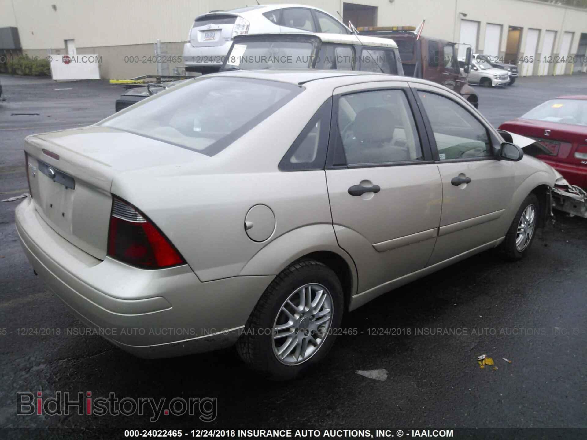 2007 FORD FOCUS - VIN: 1FAFP34N07W237582 - Фото 4
