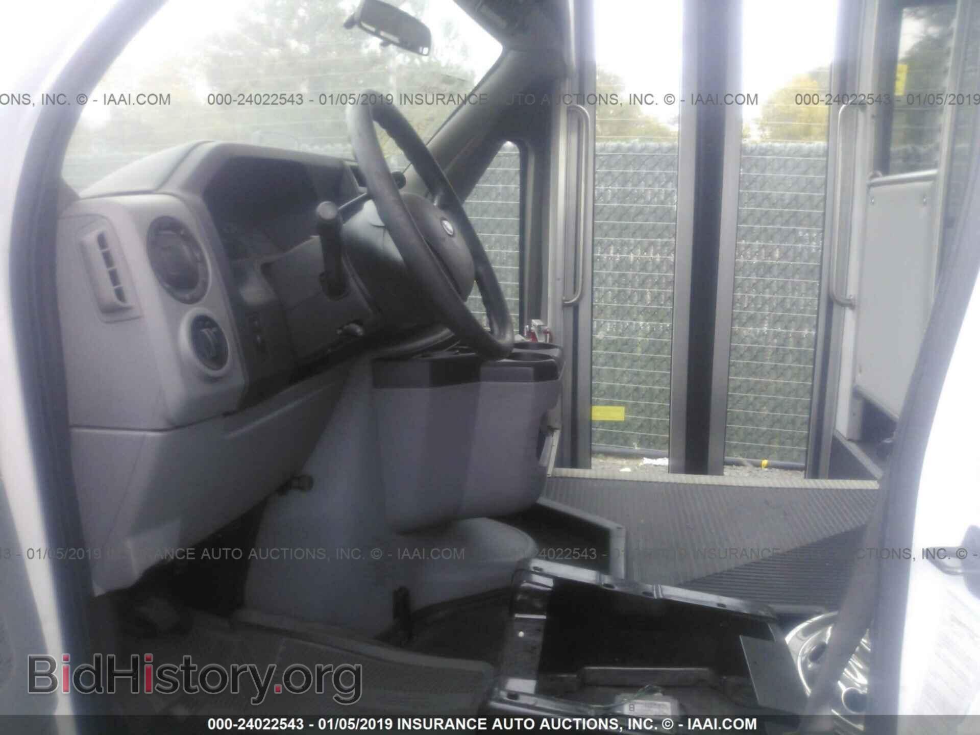 2011 FORD ECONOLINE - VIN: 1FDFE4FS0BDA73534 - Фото 5