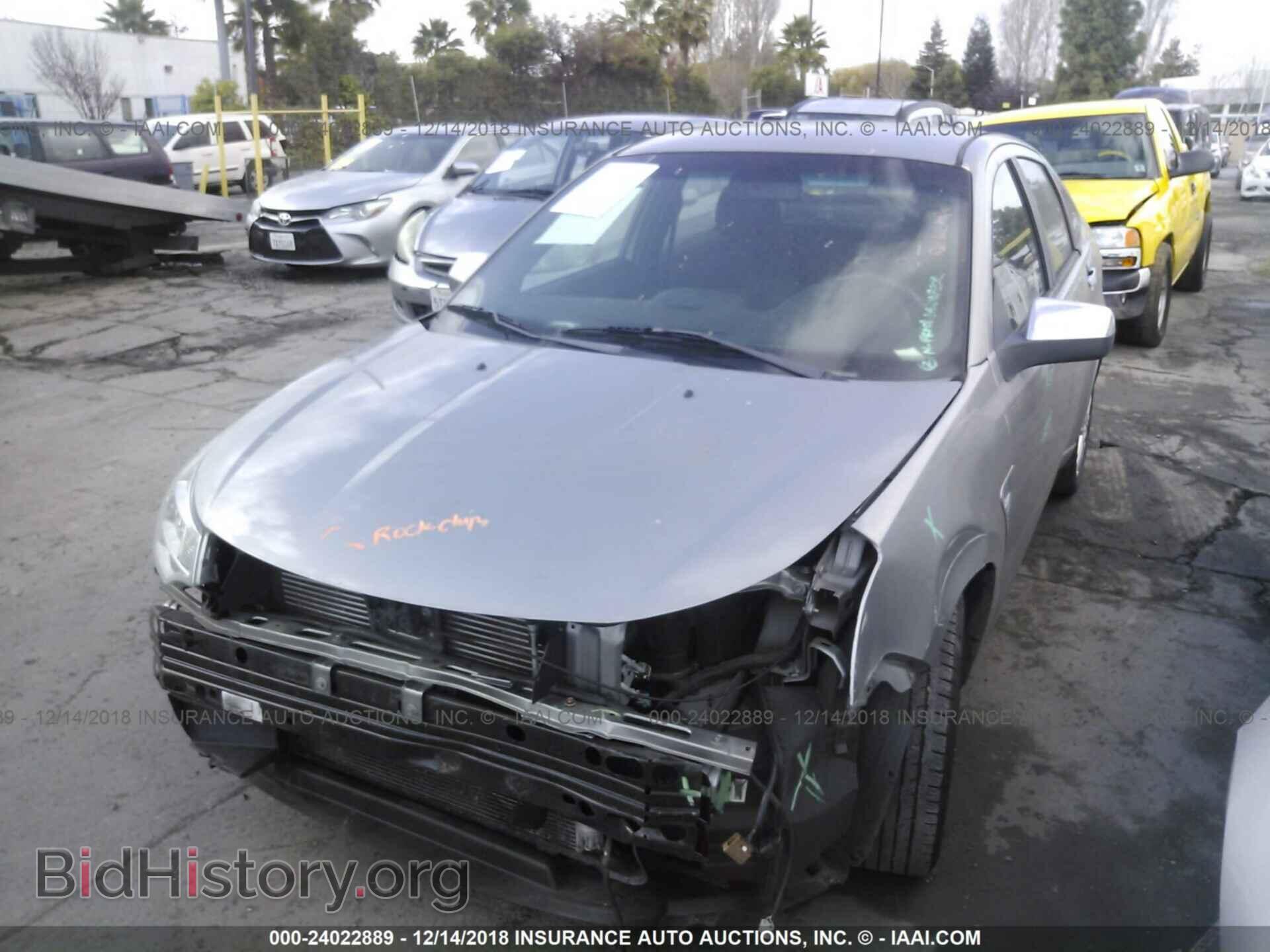 2008 FORD FOCUS - VIN: 1FAHP35N48W282369 - Фото 2