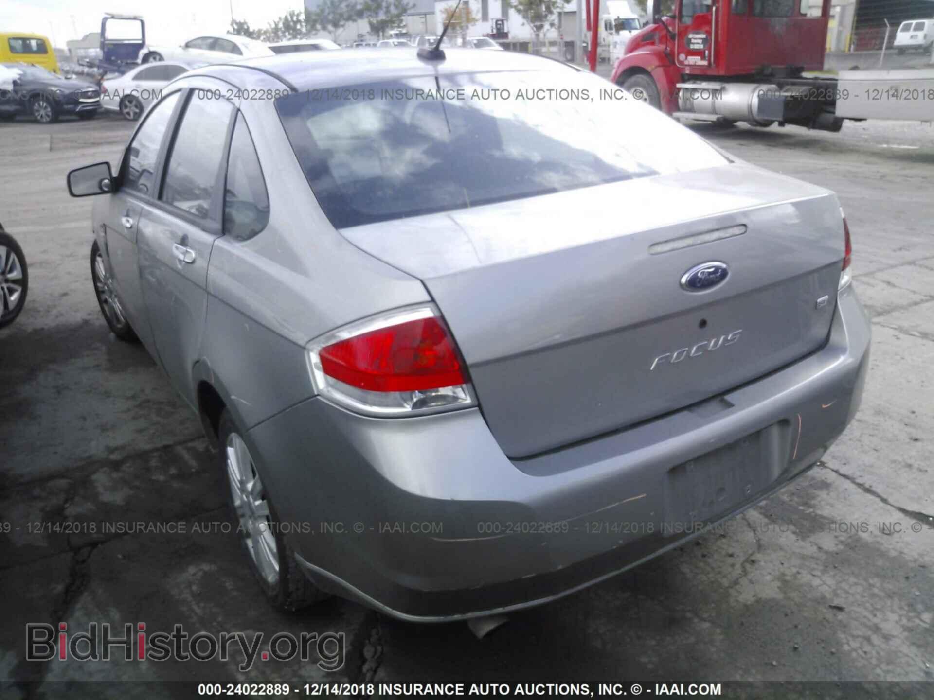 2008 FORD FOCUS - VIN: 1FAHP35N48W282369 - Фото 3