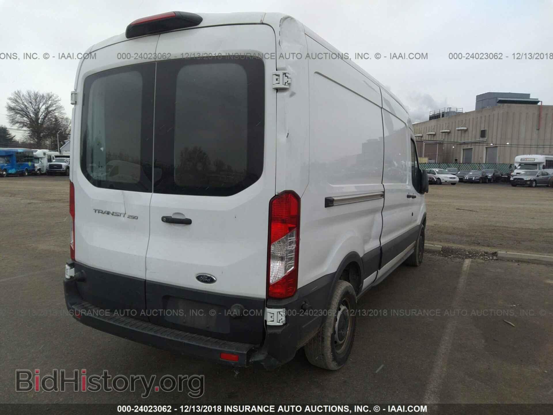 2018 Ford Transit - VIN: 1FTYR2CMXJKA24072 - Фото 4
