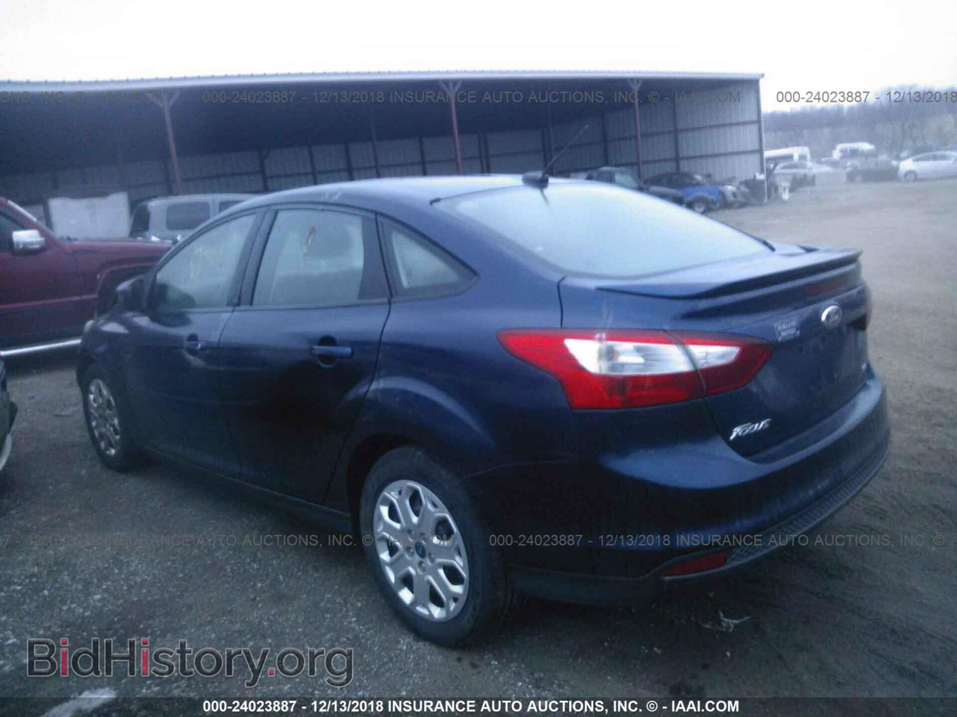 2012 Ford Focus - VIN: 1FAHP3F21CL163662 - Photo 3