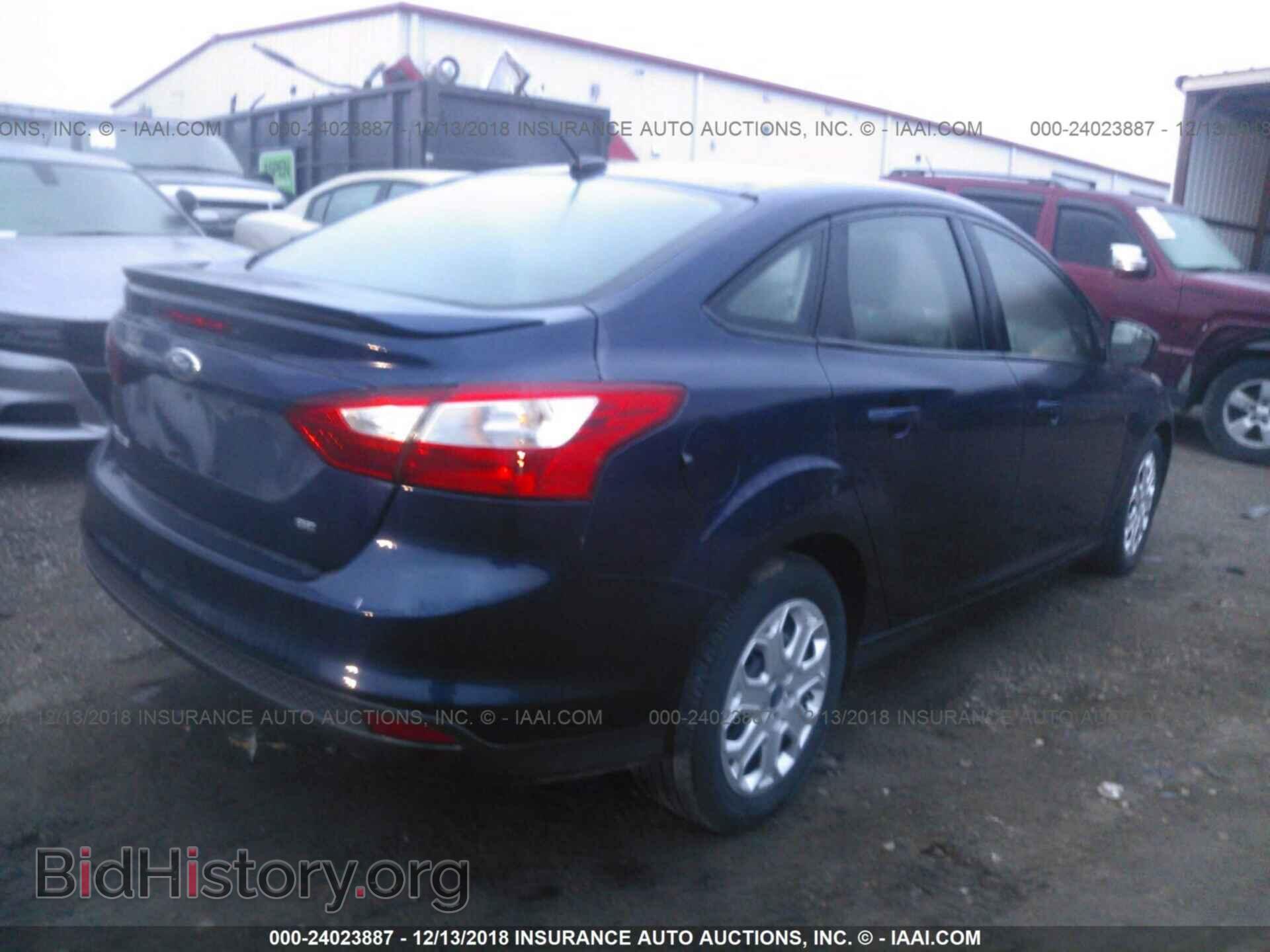 2012 Ford Focus - VIN: 1FAHP3F21CL163662 - Photo 4