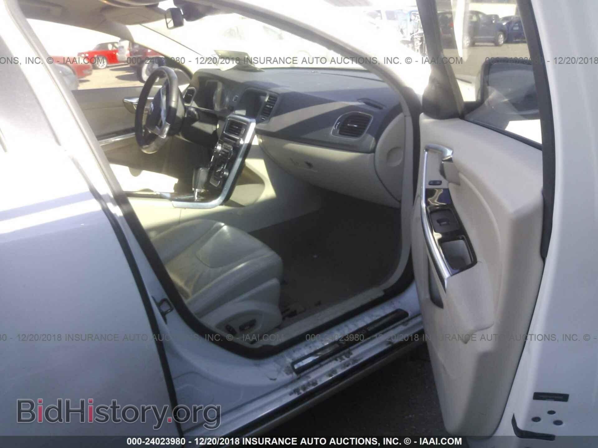 2012 VOLVO S60 - VIN: YV1622FS2C2100533 - Фото 5