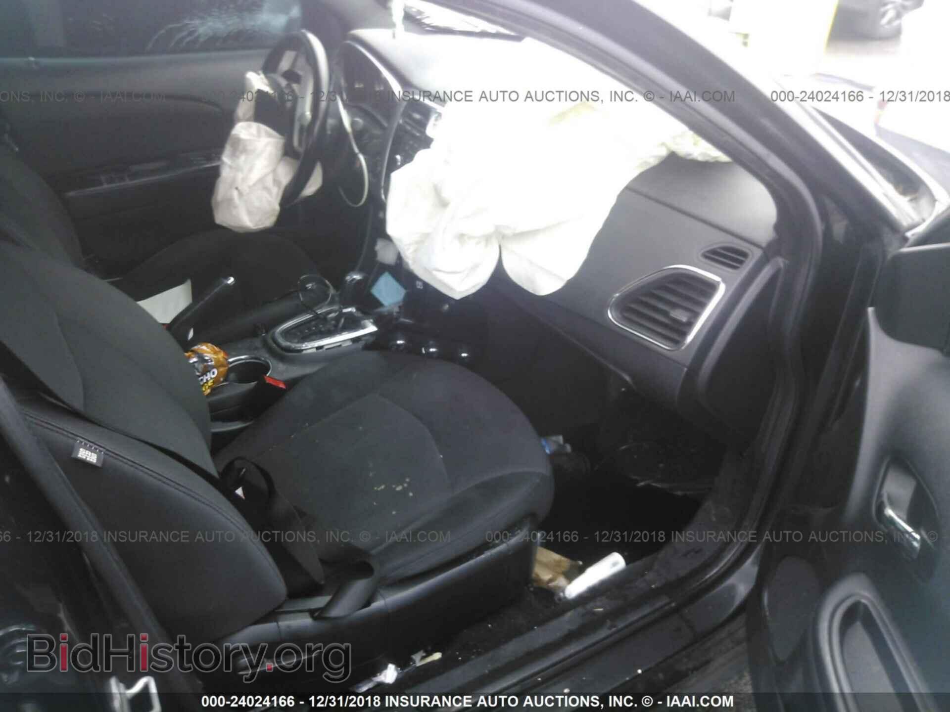2012 CHRYSLER 200 - VIN: 1C3CCBBB2CN104774 - Photo 5