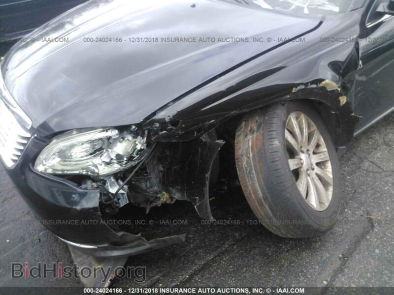 2012 Chrysler 200 (VIN 1C3CCBBB2CN104774) — фото 6 из 10