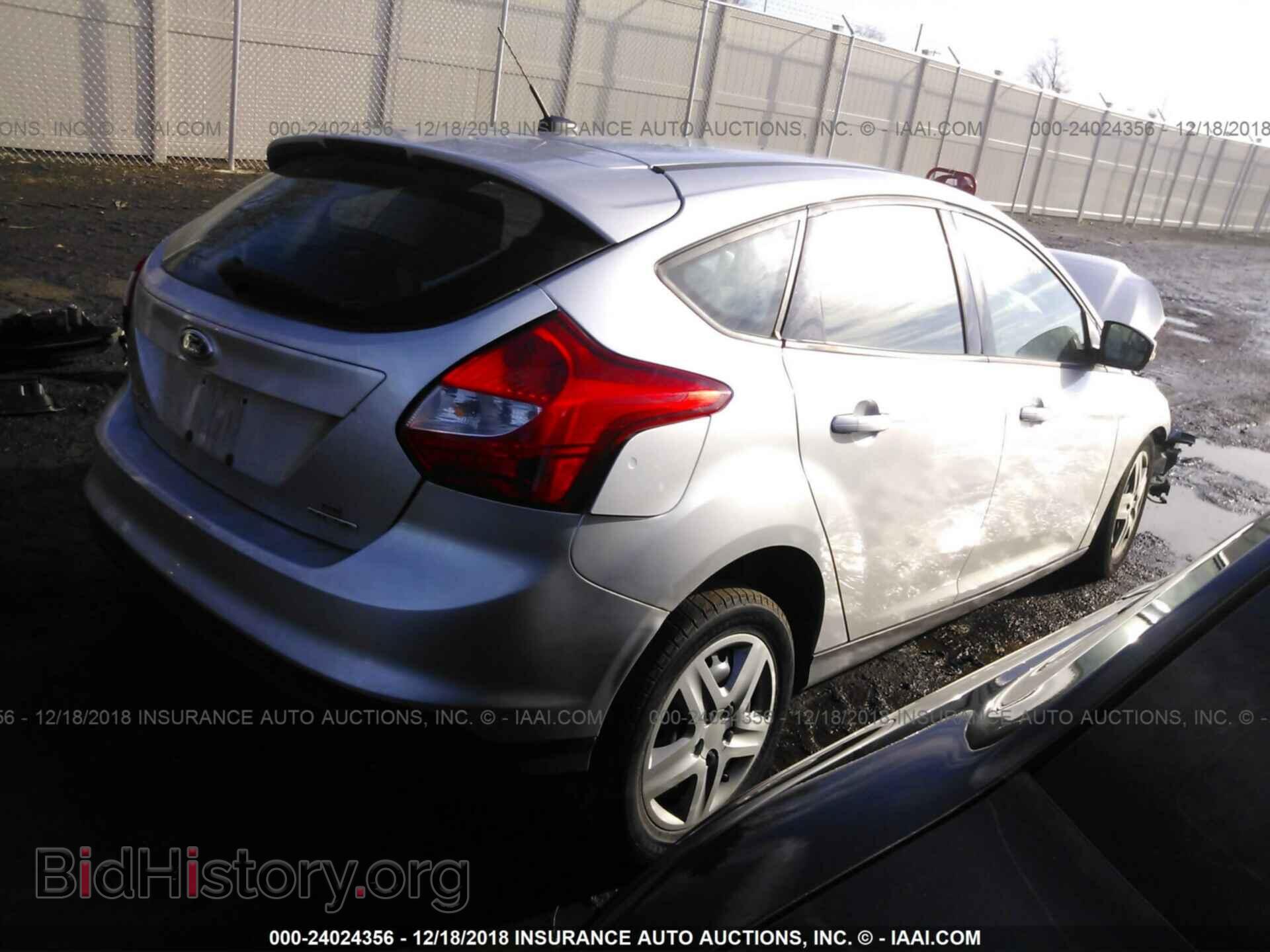 2012 FORD FOCUS - VIN: 1FAHP3K22CL401105 - Photo 4