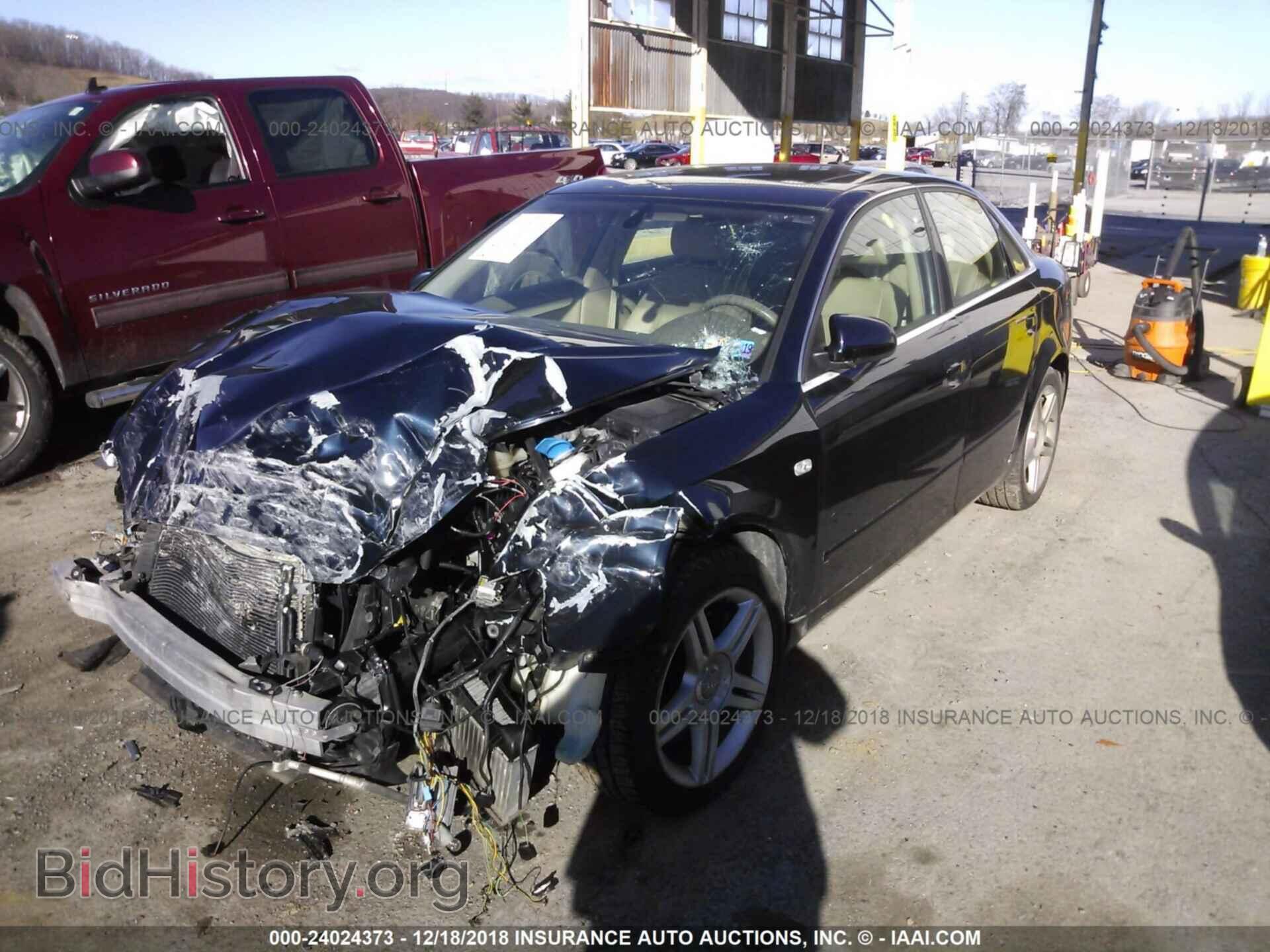 2007 AUDI A4 - VIN: WAUDF78E87A040417 - Фото 2