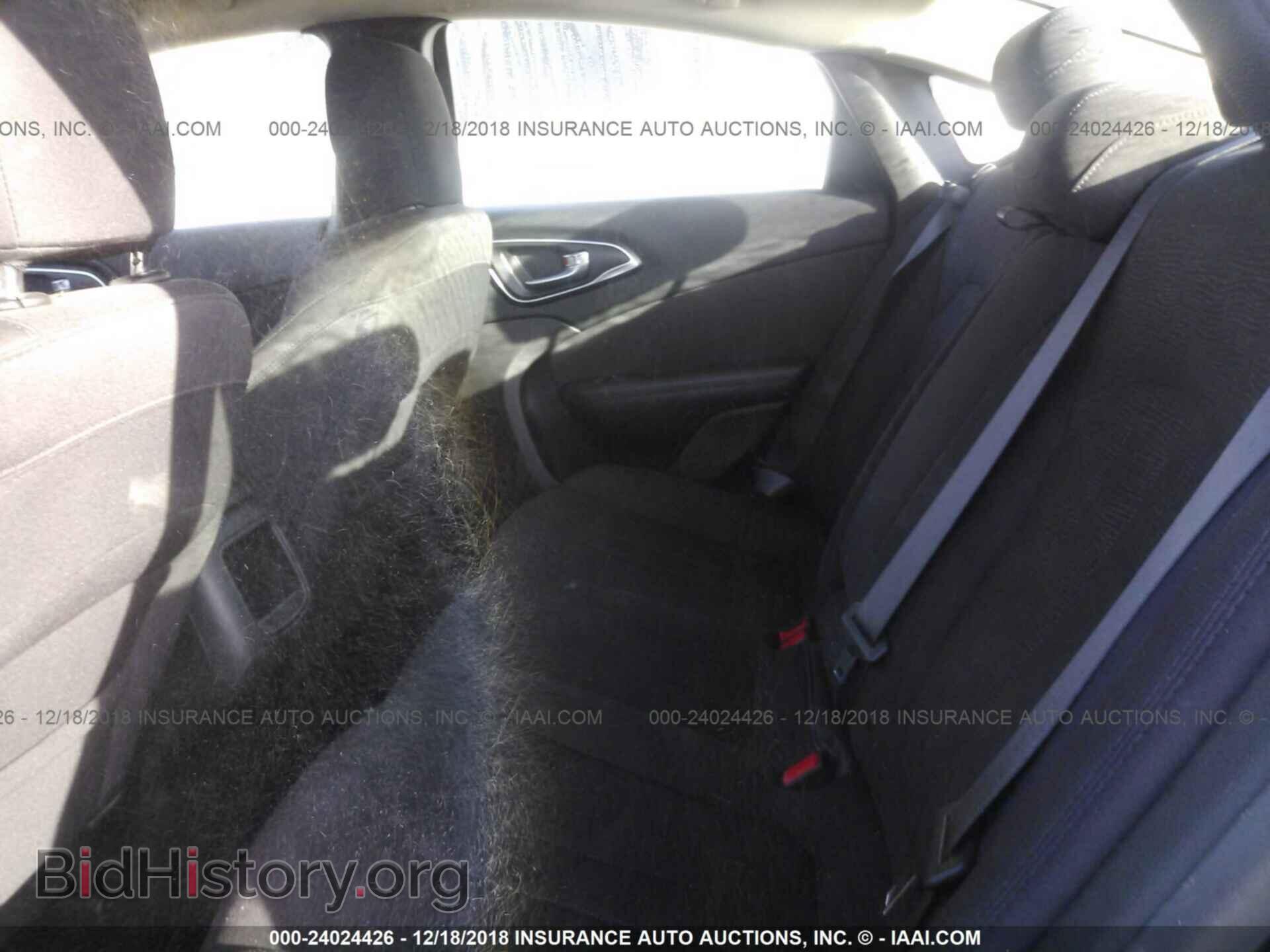 2016 CHRYSLER 200 - VIN: 1C3CCCAB5GN130525 - Фото 8