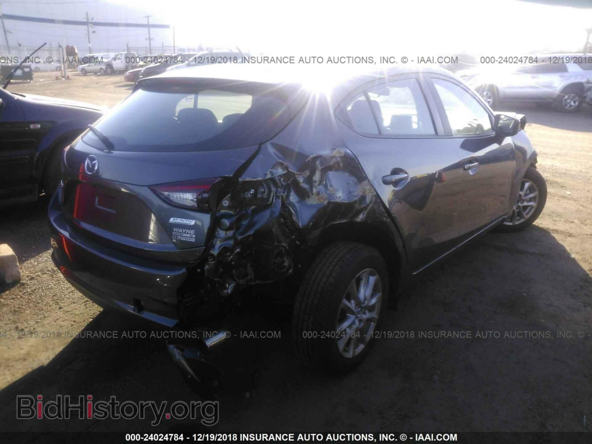 2018 MAZDA 3 - VIN: 3MZBN1K77JM234464 - Фото 4