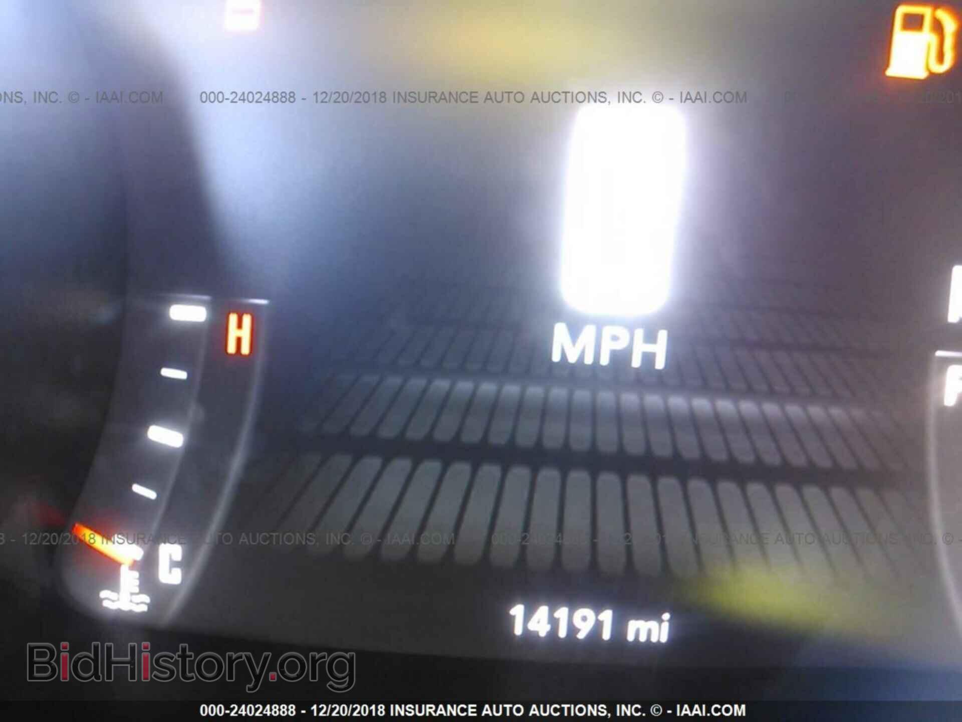 2018 DODGE CHALLENGER - VIN: 2C3CDZAG5JH246108 - Фото 7