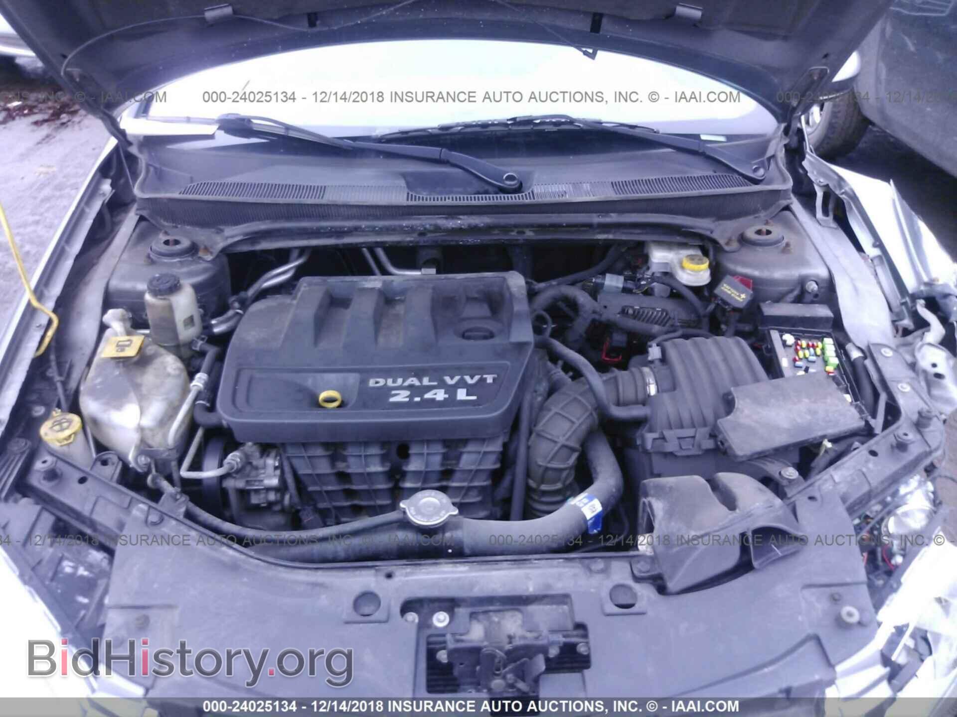 2013 CHRYSLER 200 - VIN: 1C3CCBBB5DN743328 - Photo 10