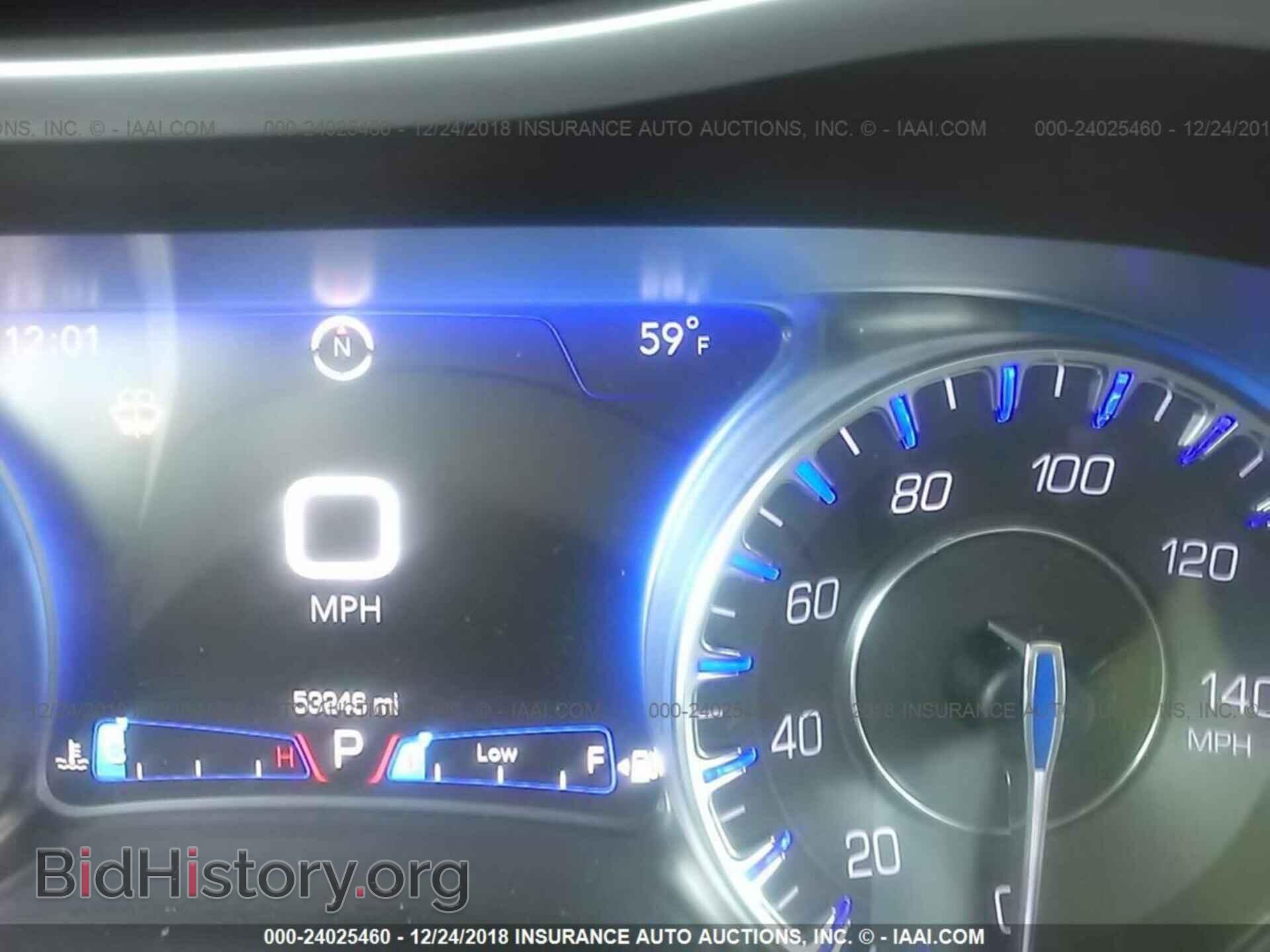 2016 CHRYSLER 300C - VIN: 2C3CCAEG2GH273256 - Фото 7
