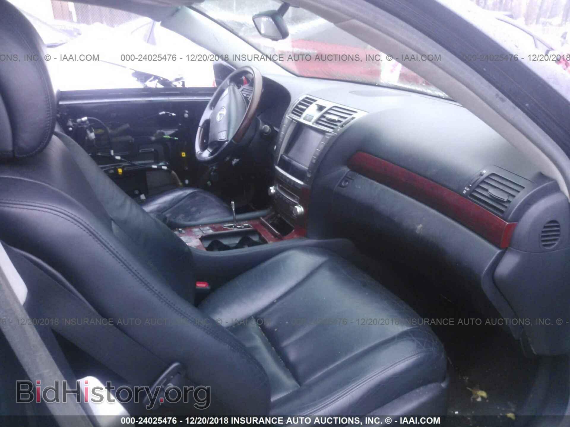 2010 LEXUS LS - VIN: JTHCL5EF8A5005044 - Photo 5
