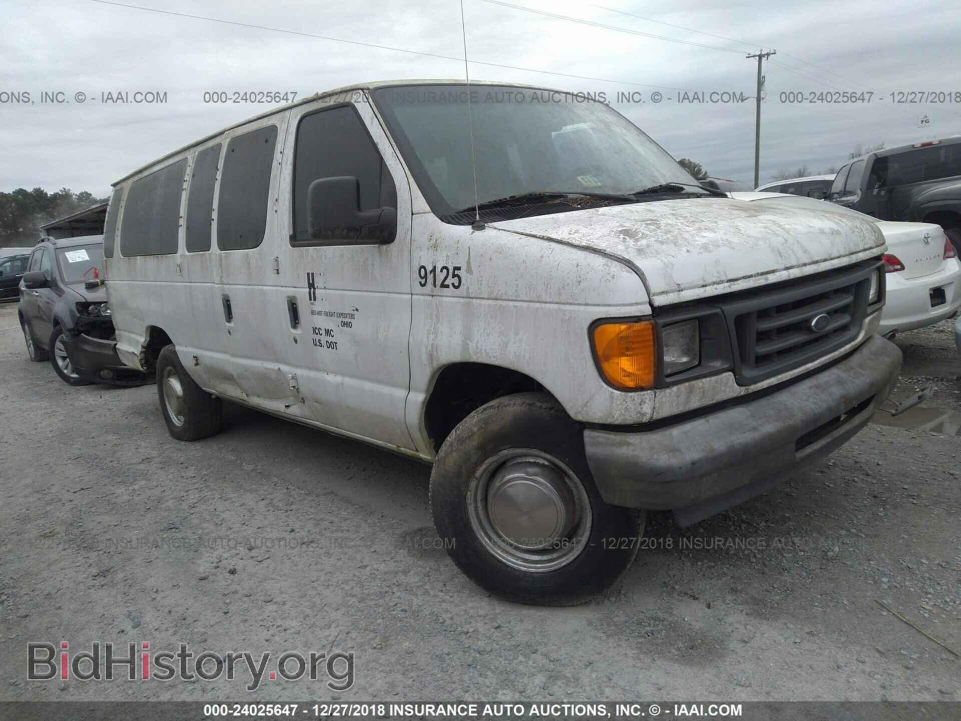 Photo 1FBSS31L83HB72588 - FORD ECONOLINE 2003