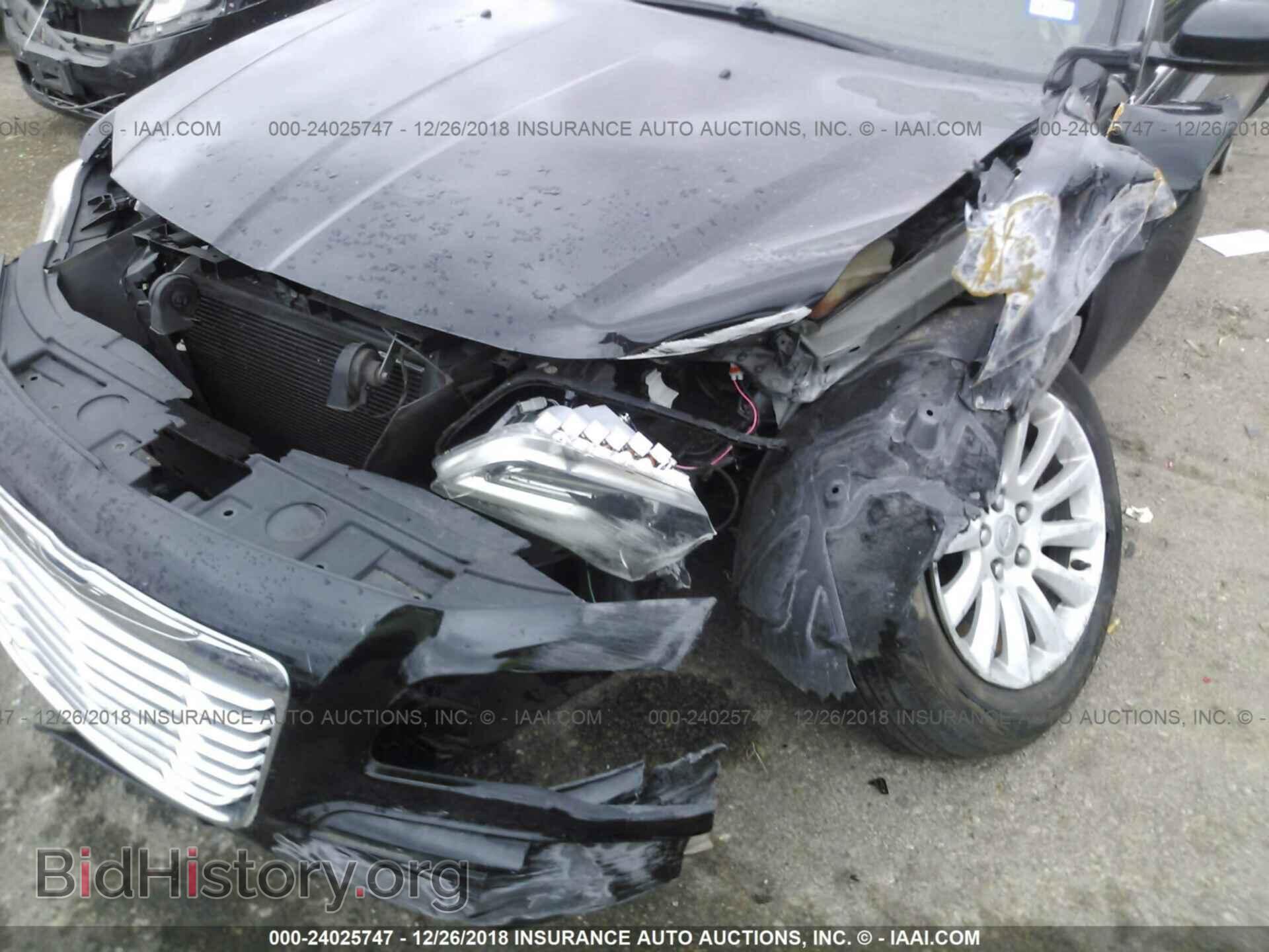 2014 CHRYSLER 300 - VIN: 2C3CCAAG9EH235283 - Фото 6