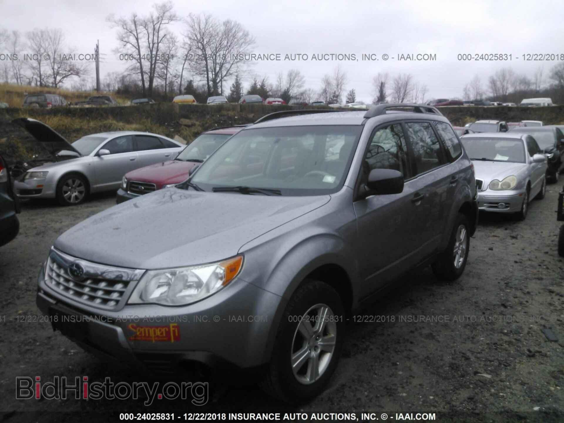 2011 Subaru Forester - VIN: JF2SHABC9BH746077 - Фото 2