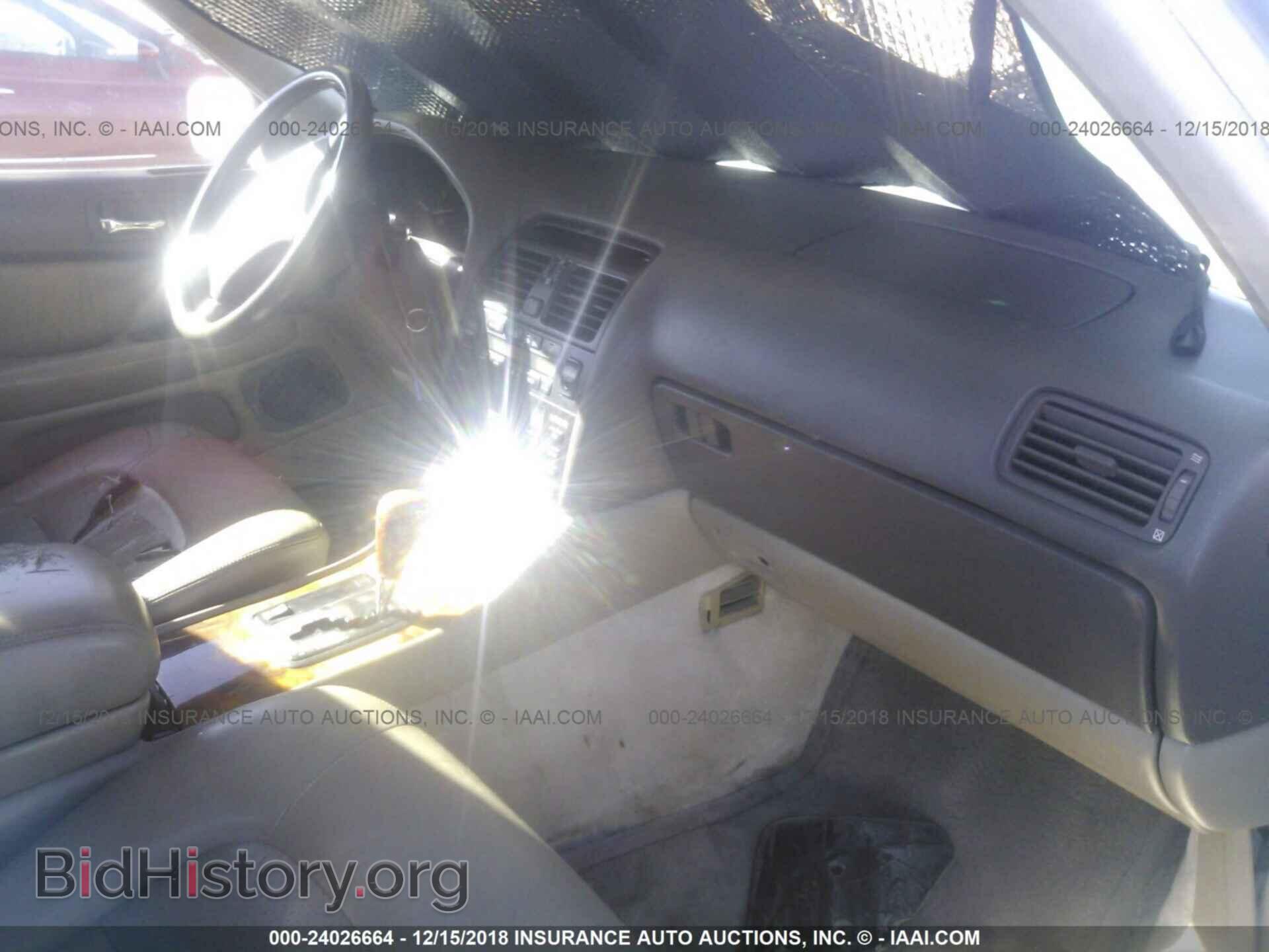 1997 LEXUS LS - VIN: JT8BH28F0V0098037 - Фото 5