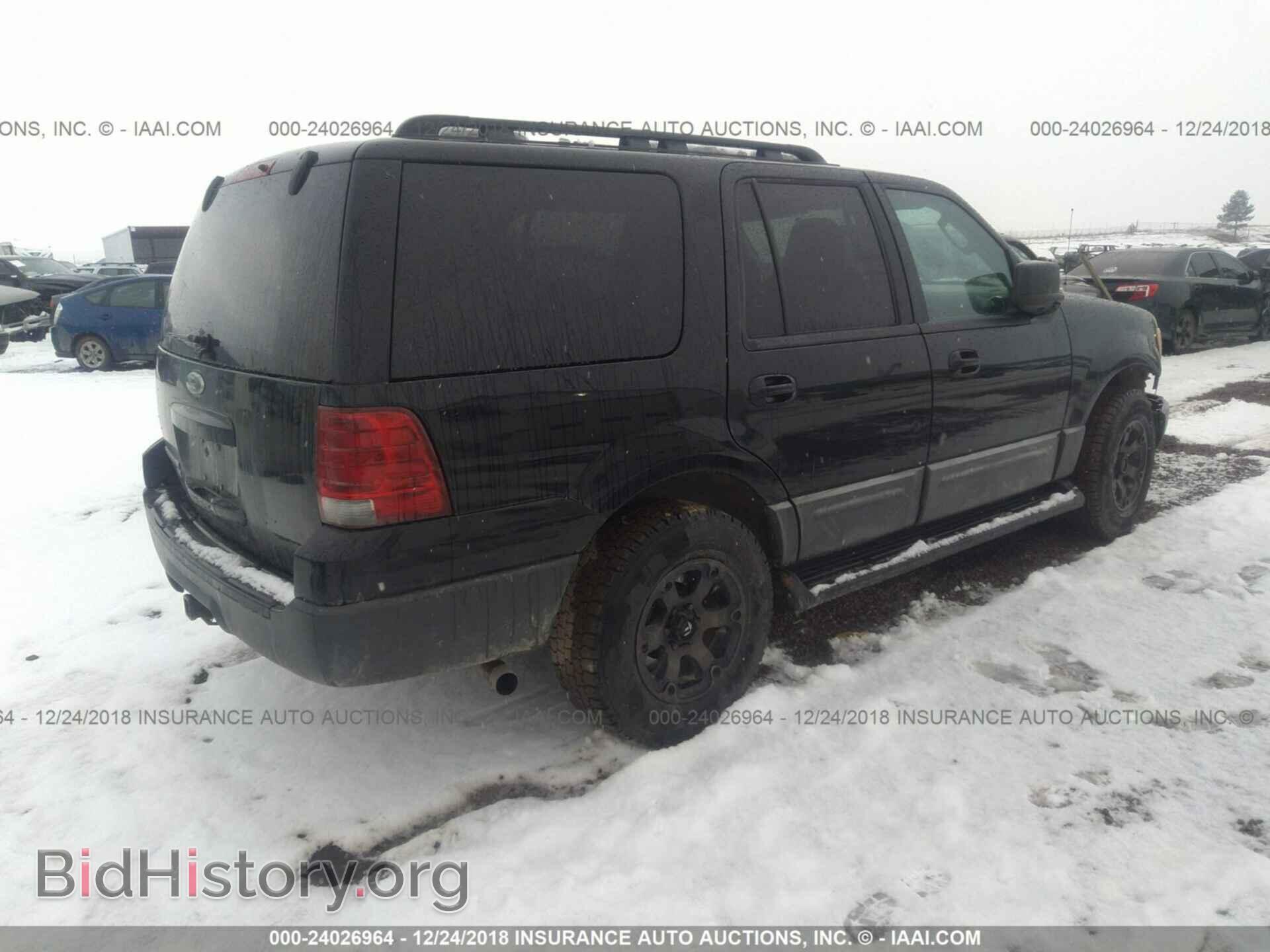 2006 FORD EXPEDITION - VIN: 1FMPU15576LA21105 - Фото 4