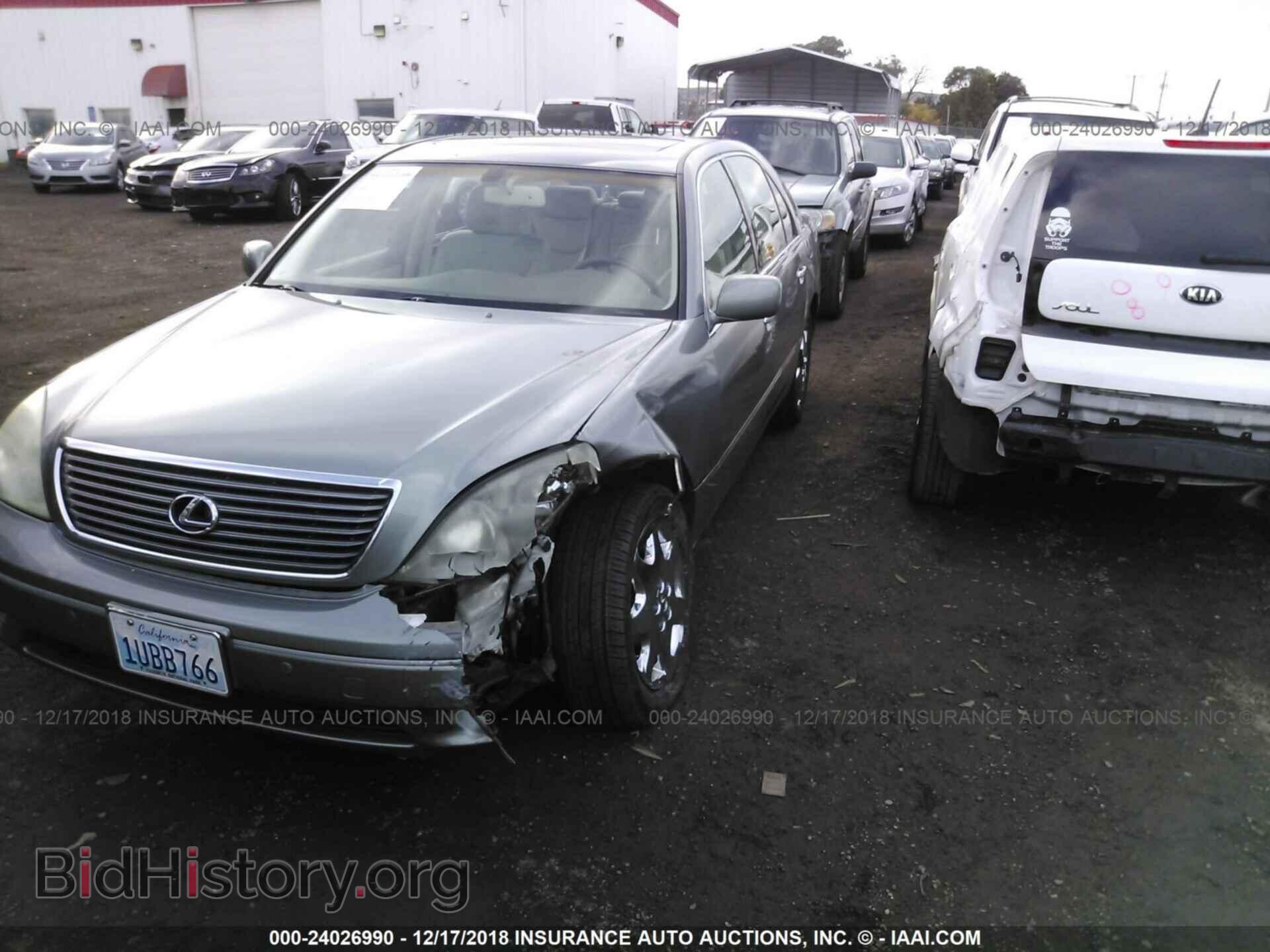 2001 LEXUS LS - VIN: JTHBN30F910004399 - Photo 2