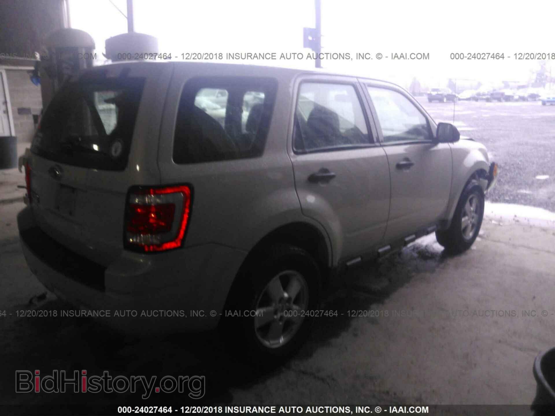 2009 FORD ESCAPE - VIN: 1FMCU02749KC65190 - Фото 4