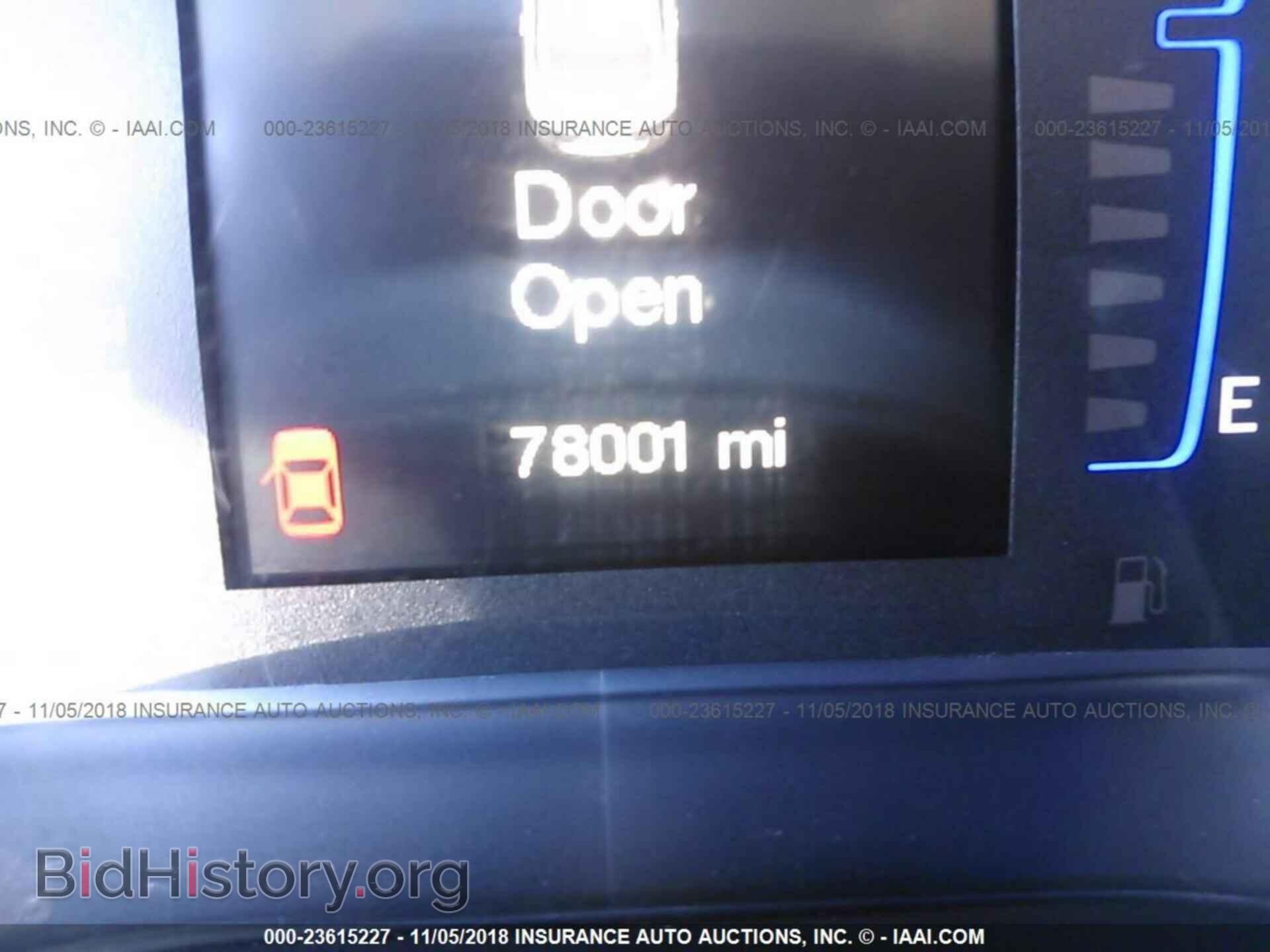 2015 CHRYSLER 200 - VIN: 1C3CCCAB9FN637118 - Photo 7