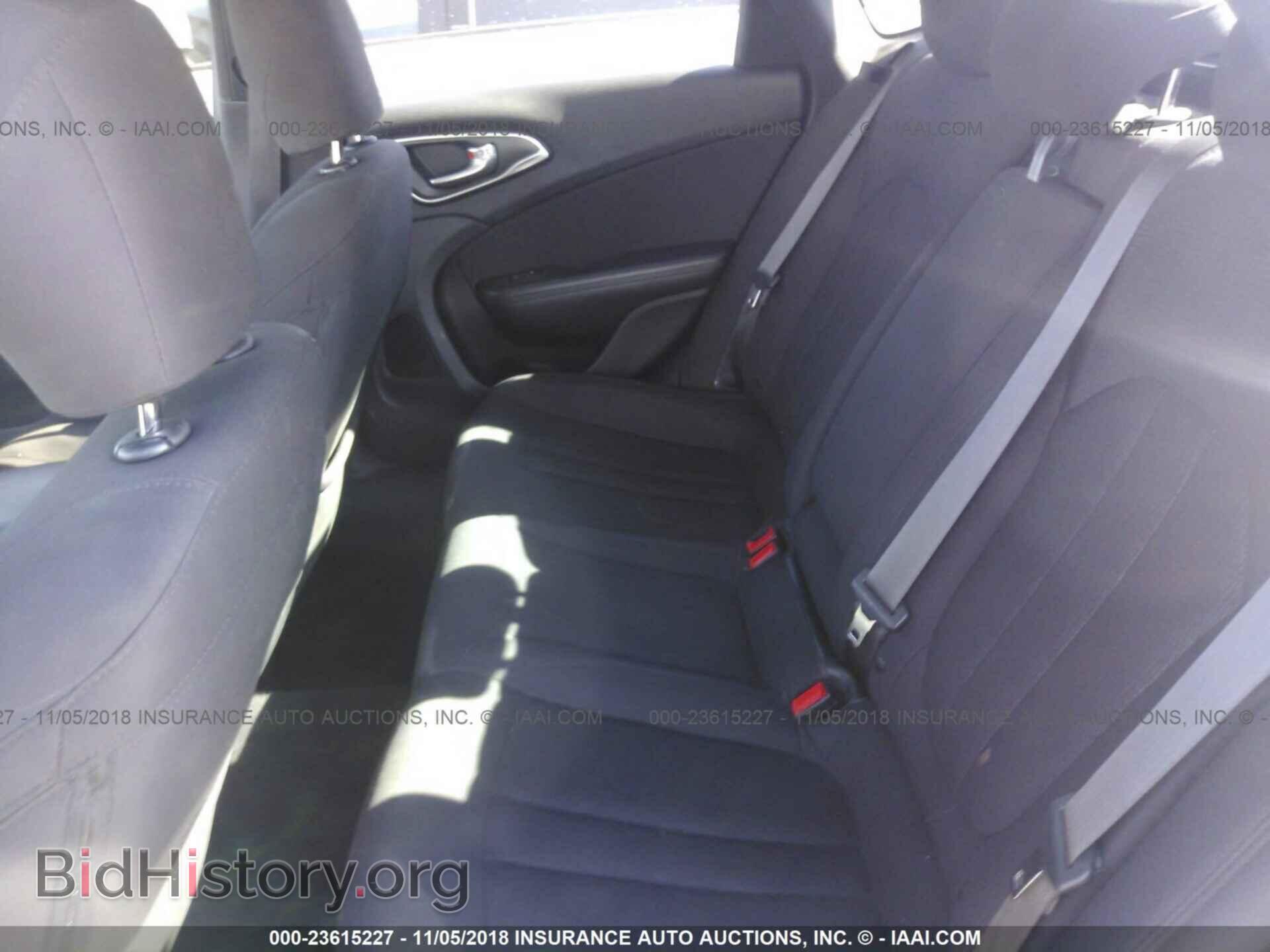 2015 CHRYSLER 200 - VIN: 1C3CCCAB9FN637118 - Photo 8