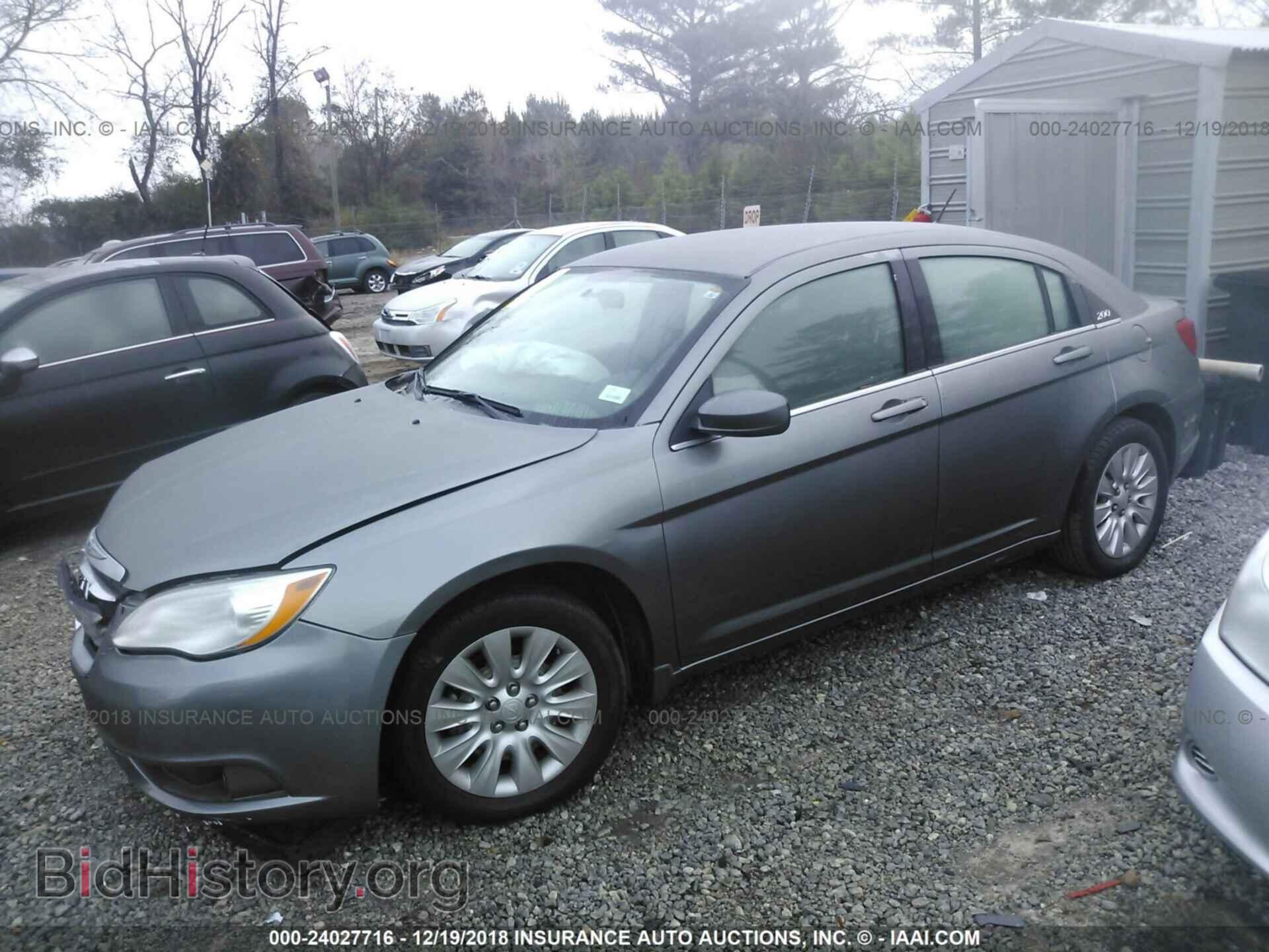 2012 CHRYSLER 200 - VIN: 1C3CCBAB6CN291793 - Фото 2