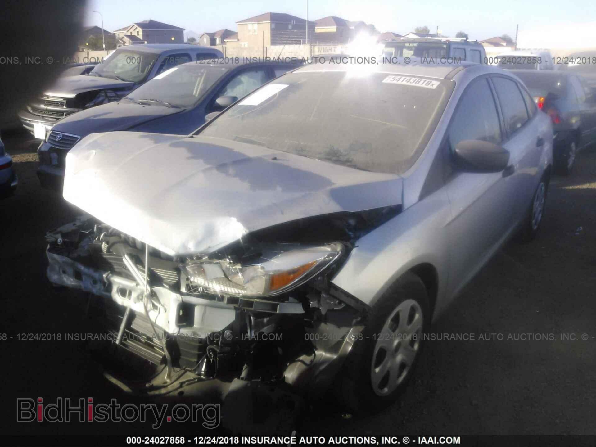 2018 FORD FOCUS - VIN: 1FADP3E27JL260782 - Photo 2