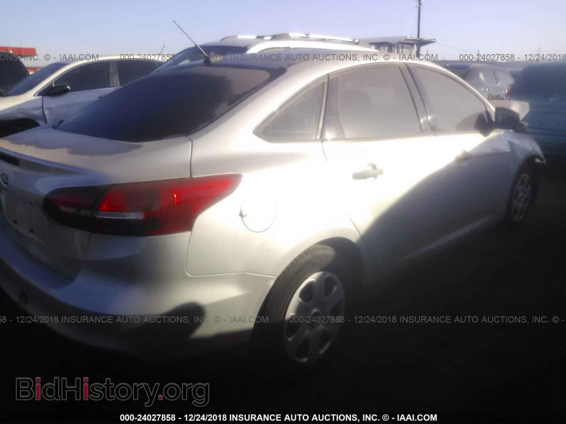 2018 FORD FOCUS - VIN: 1FADP3E27JL260782 - Photo 4