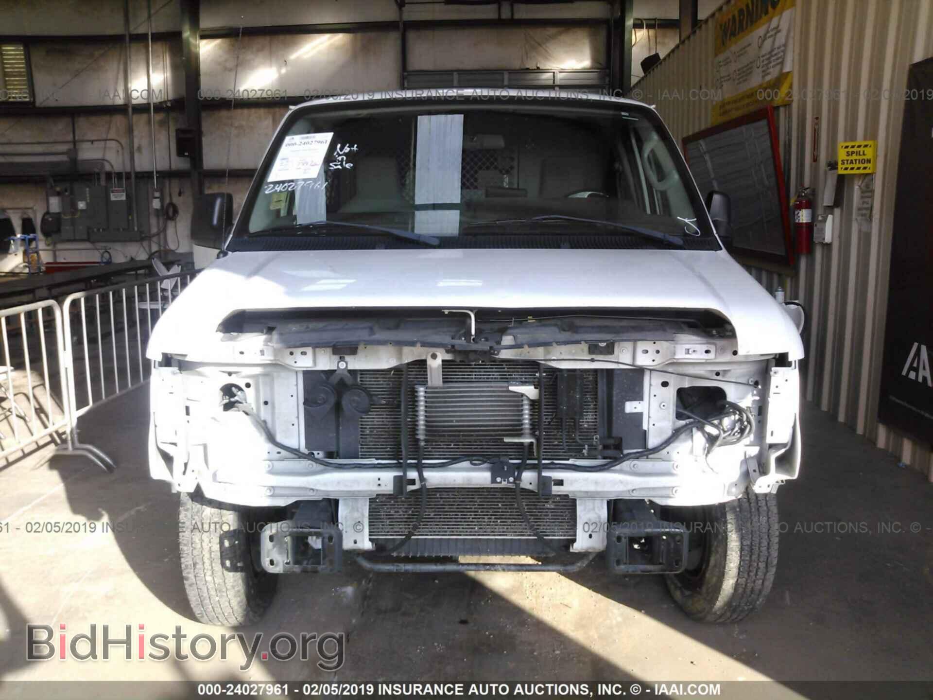 2011 FORD ECONOLINE - VIN: 1FTNE1EW2BDA81864 - Фото 6