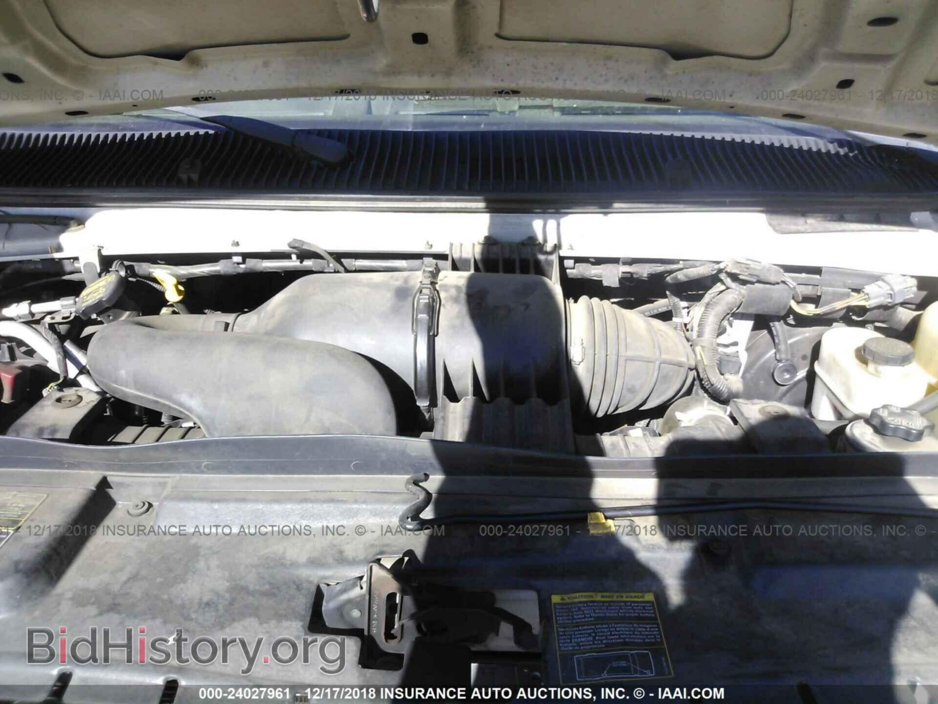 2011 FORD ECONOLINE - VIN: 1FTNE1EW2BDA81864 - Фото 10