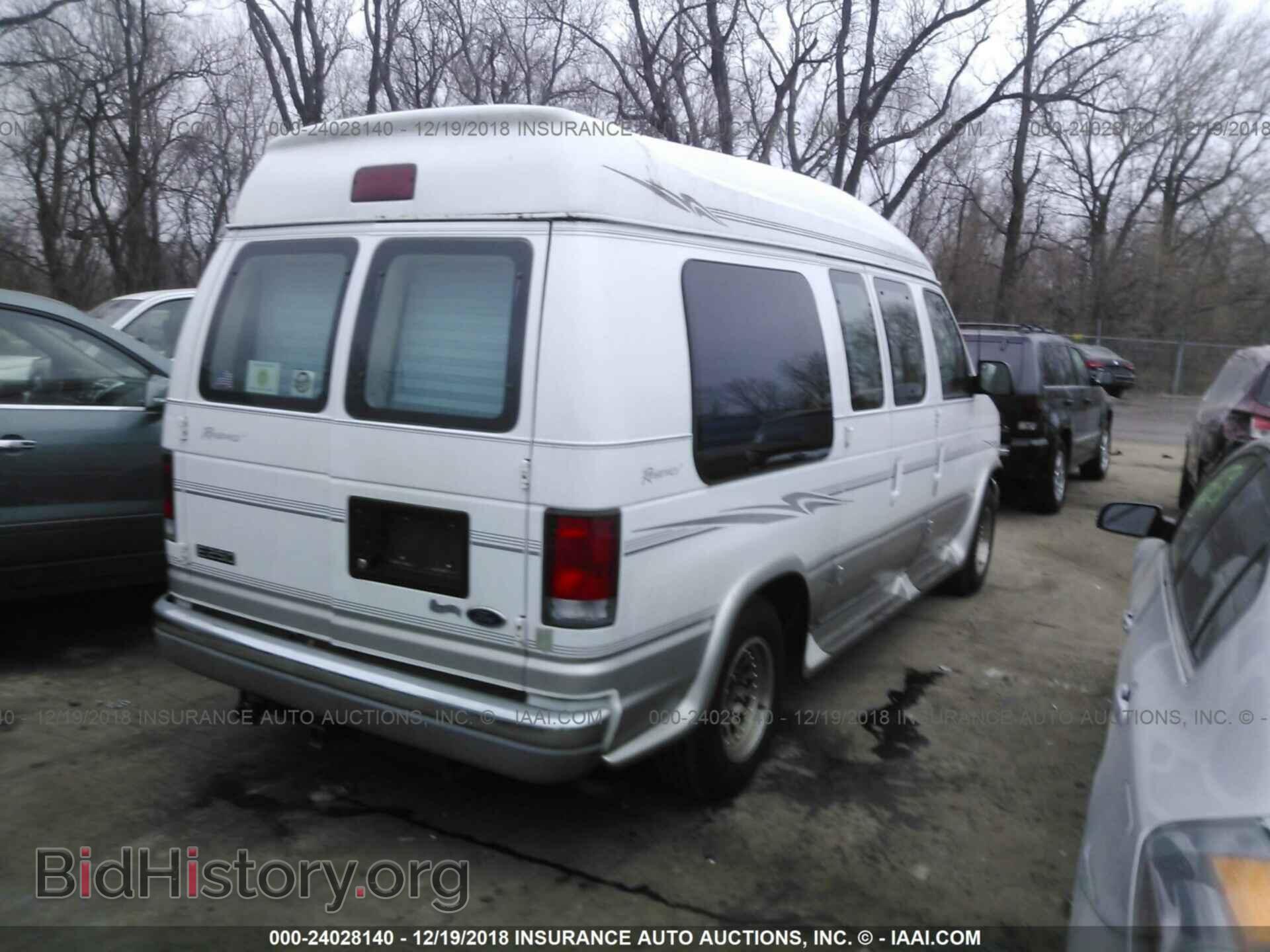 2000 FORD ECONOLINE - VIN: 1FDPE24L0YHB85627 - Photo 4