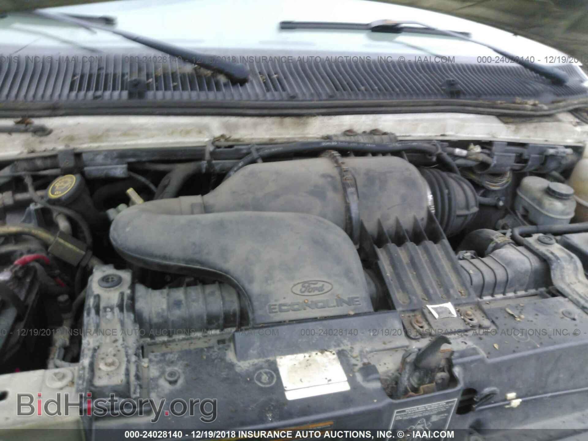 2000 FORD ECONOLINE - VIN: 1FDPE24L0YHB85627 - Photo 10