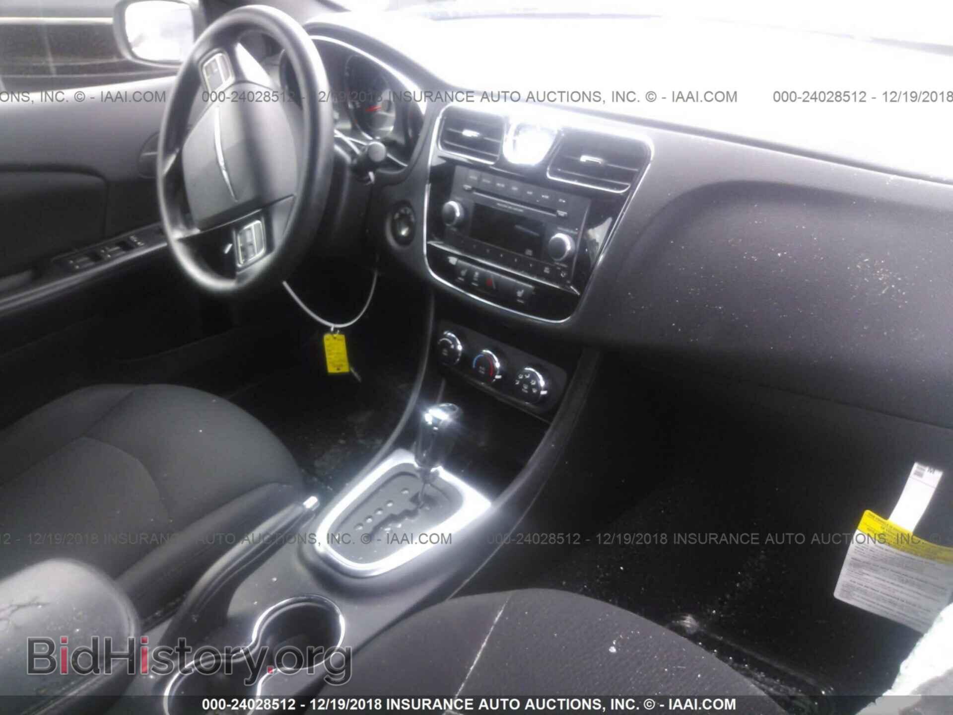 2013 Chrysler 200 - VIN: 1C3CCBAG9DN736590 - Фото 5