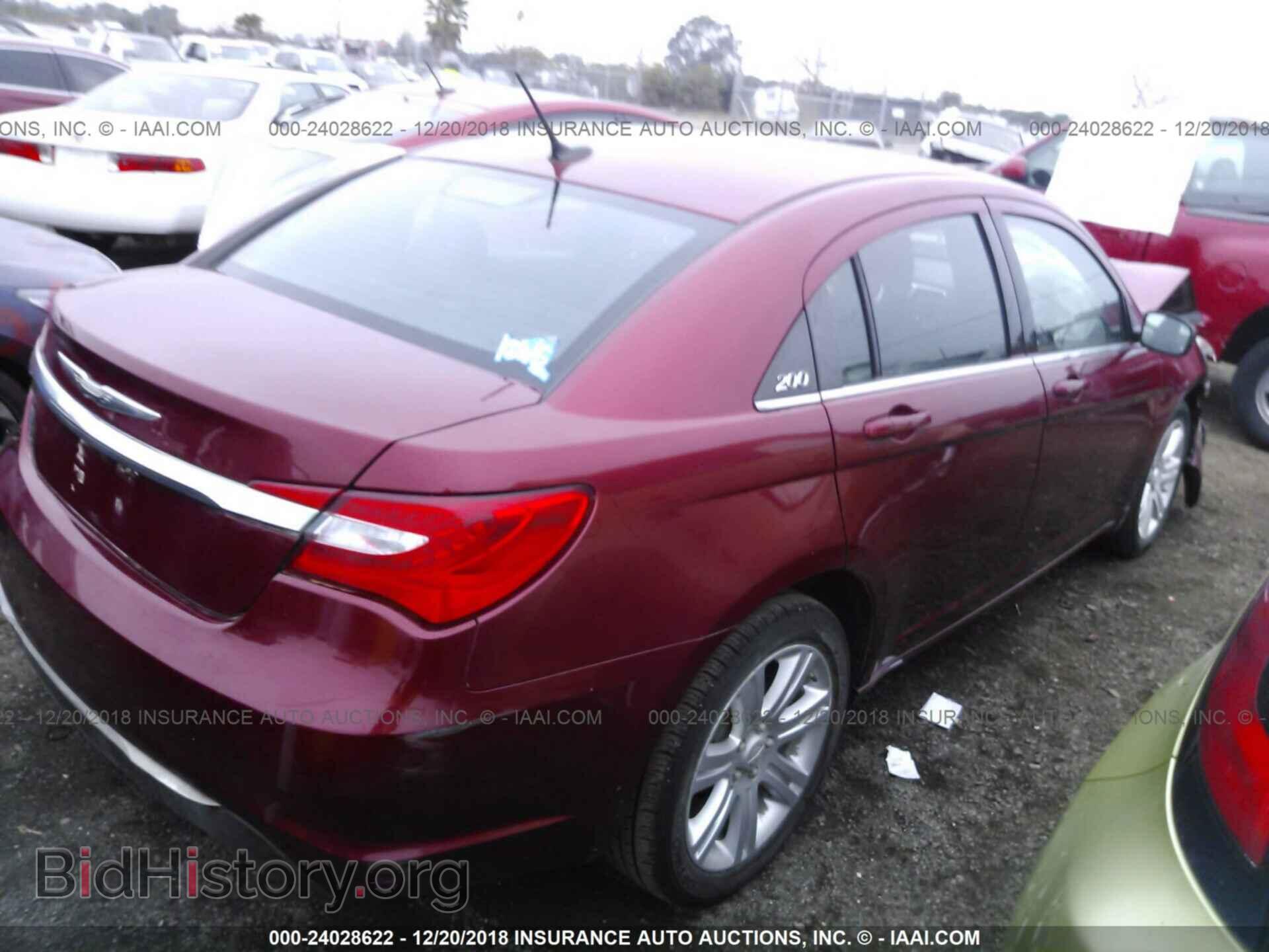 2013 CHRYSLER 200 - VIN: 1C3CCBBB8DN696103 - Photo 4