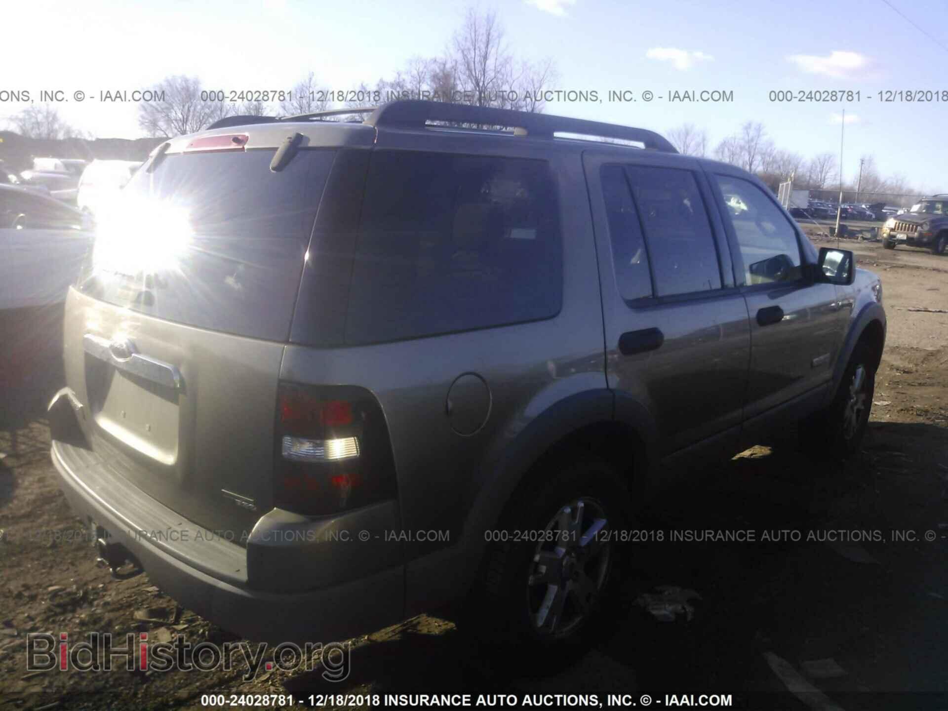 2006 FORD EXPLORER - VIN: 1FMEU73EX6UB15650 - Photo 4