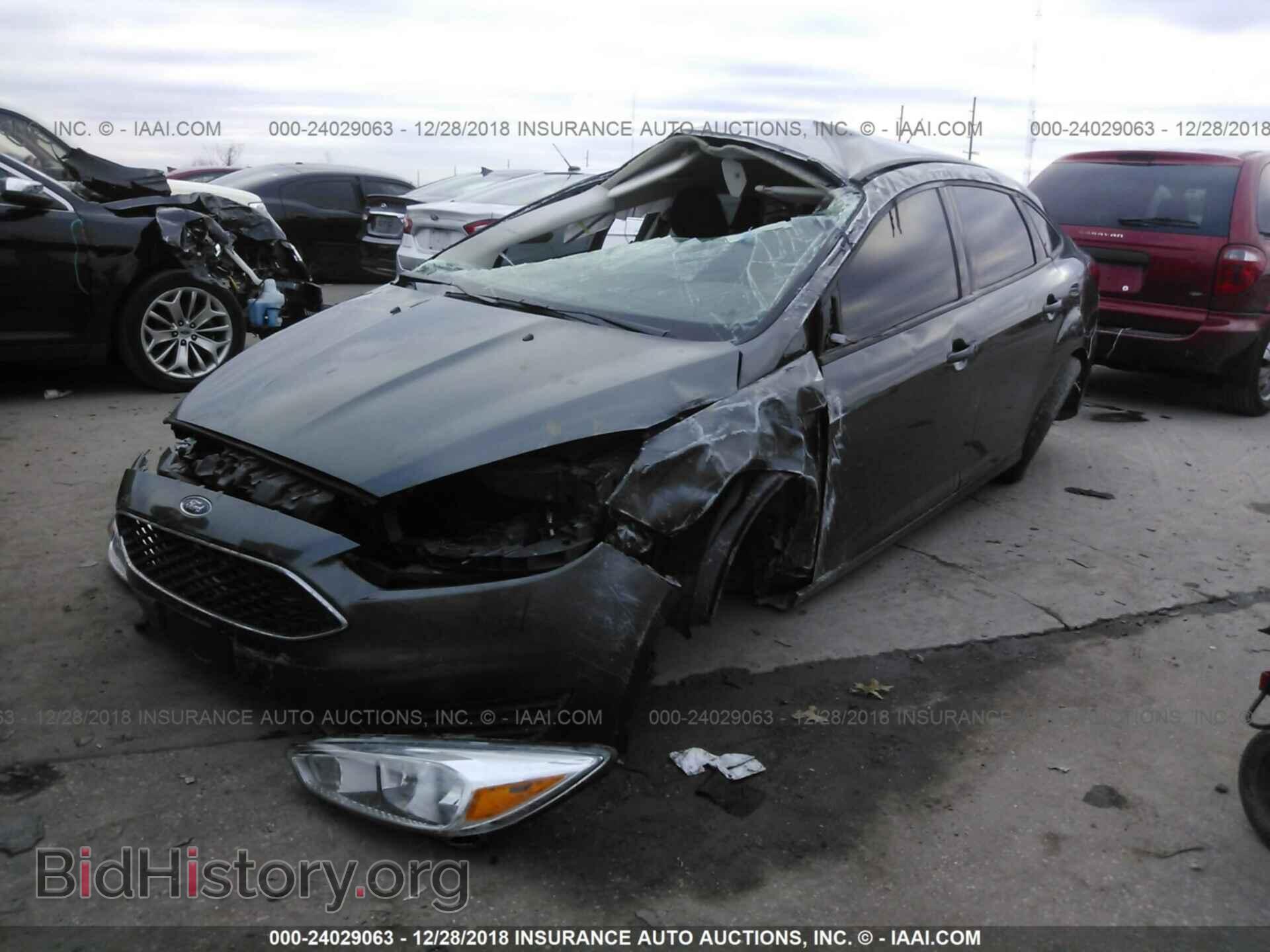2017 FORD FOCUS - VIN: 1FADP3F20HL254394 - Фото 2